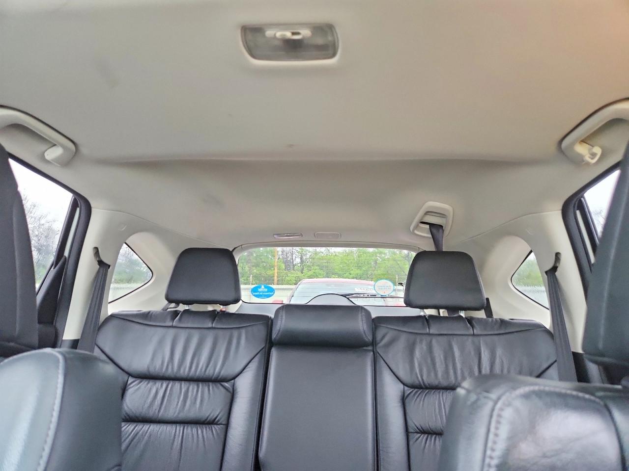 2013 Honda Crv White vin: 5J6RM4H70DL056104