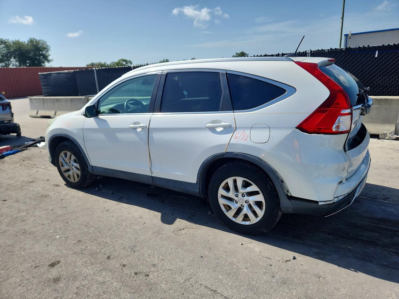 2015 Honda Cr-v Exl White vin: 5J6RM4H71FL057684