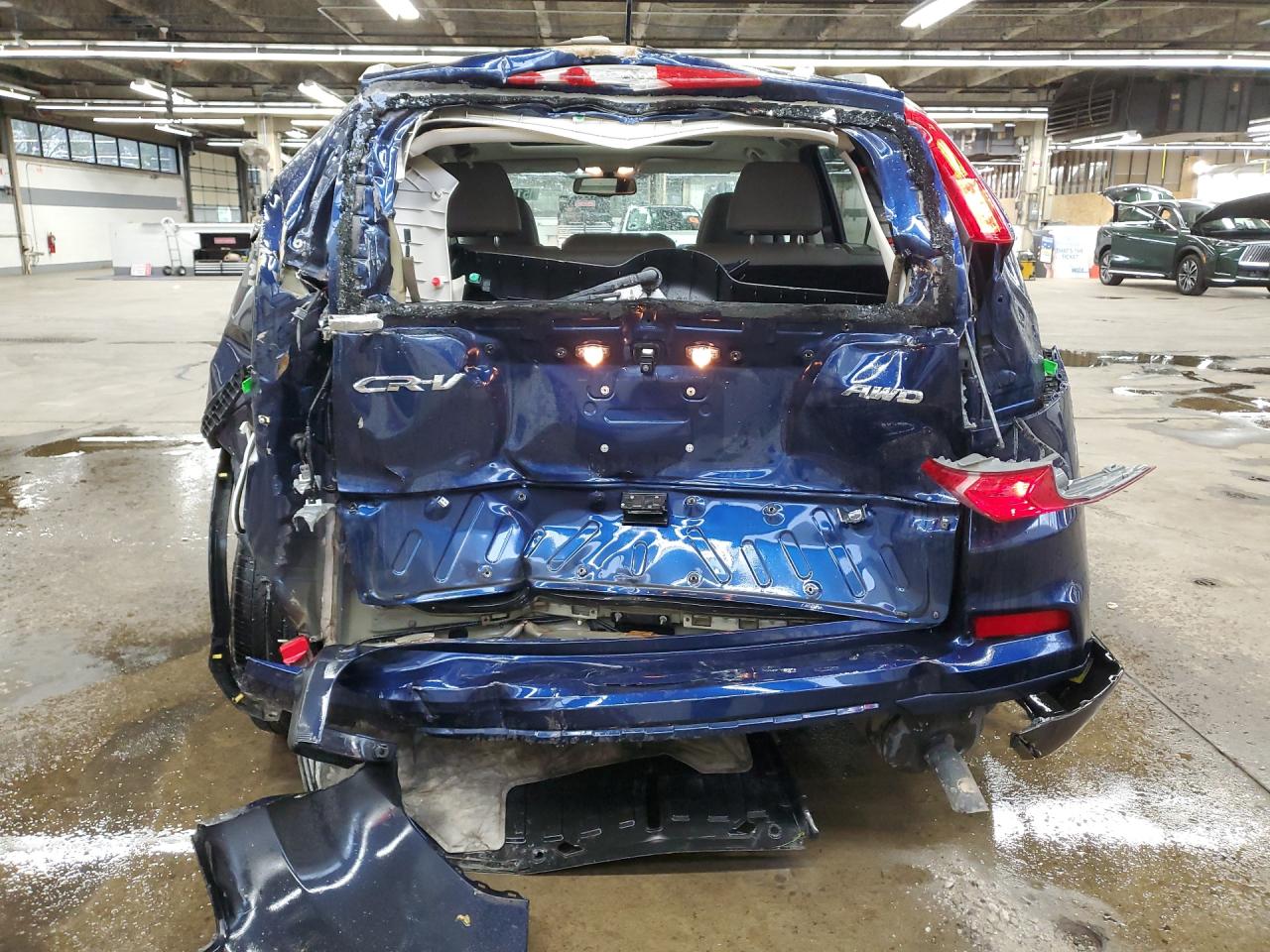 2015 Honda Cr-v Exl Синий vin: 5J6RM4H74FL045495 Damage: Right Tail Light, Broken, Replacement Required