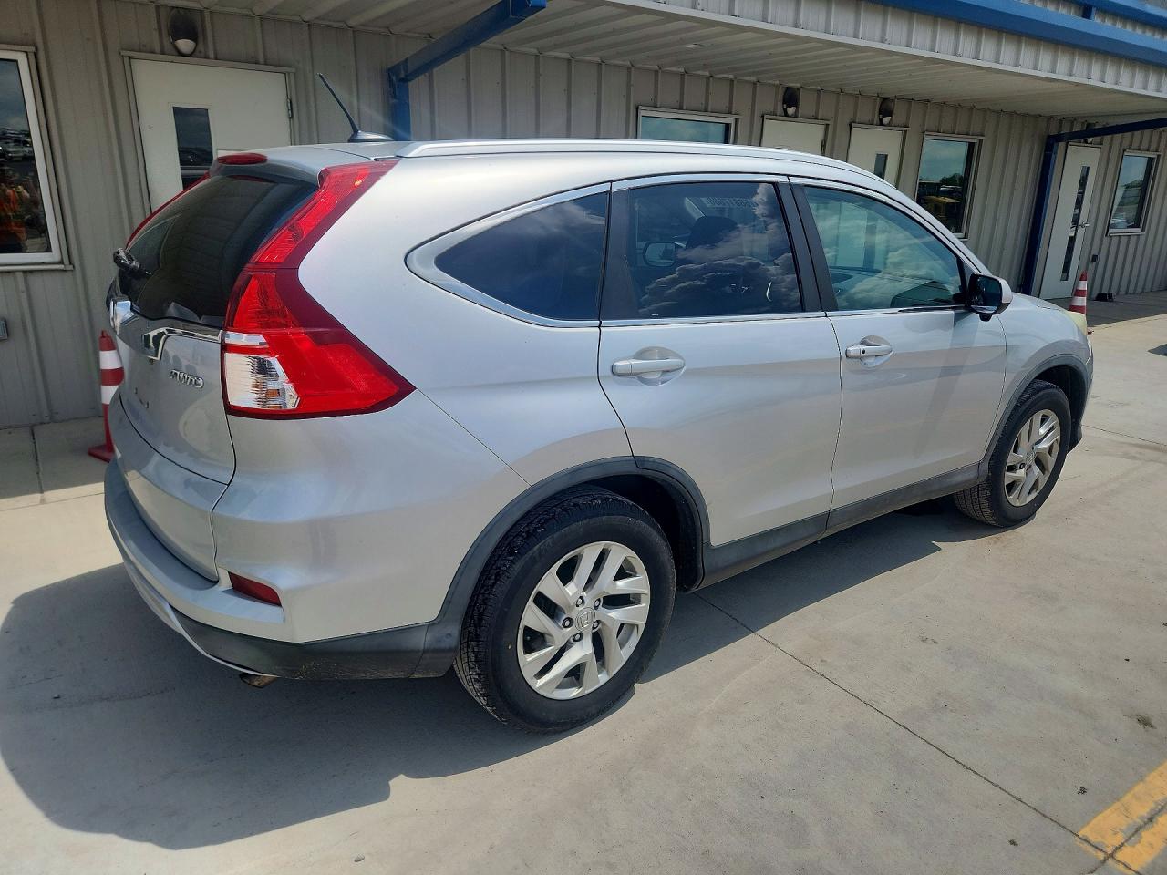2016 Honda Crv Silver vin: 5J6RM4H75GL066227