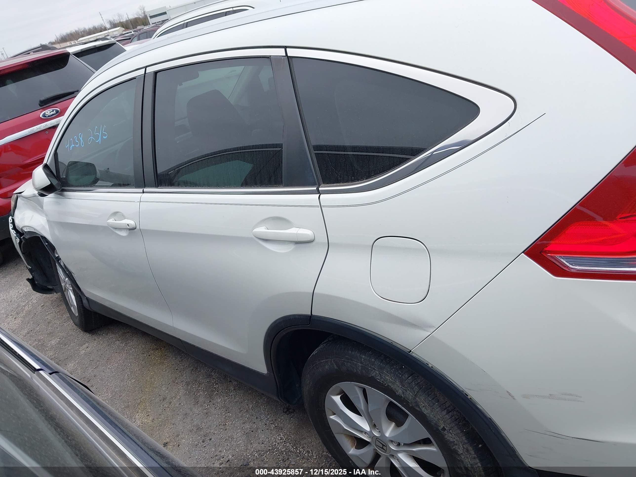 2013 Honda Cr-v Ex-l White vin: 5J6RM4H79DL087562