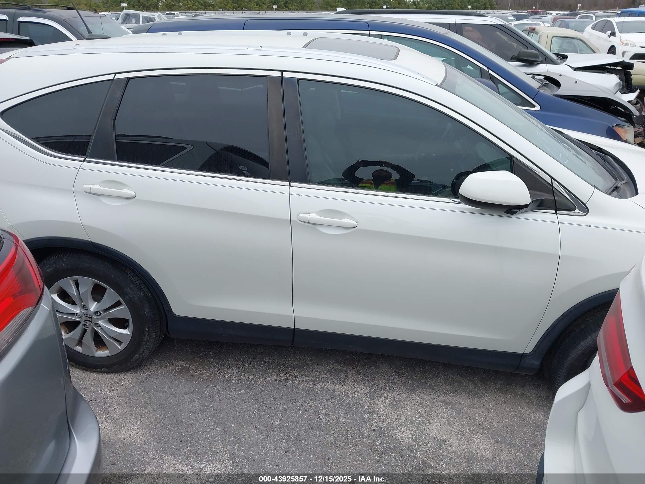 2013 Honda Cr-v Ex-l White vin: 5J6RM4H79DL087562
