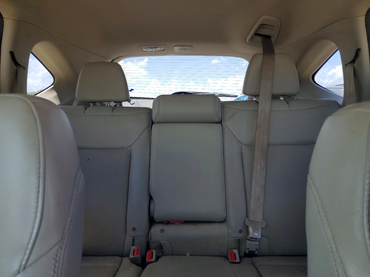 2015 Honda Cr-v Exl White vin: 5J6RM4H79FL021239