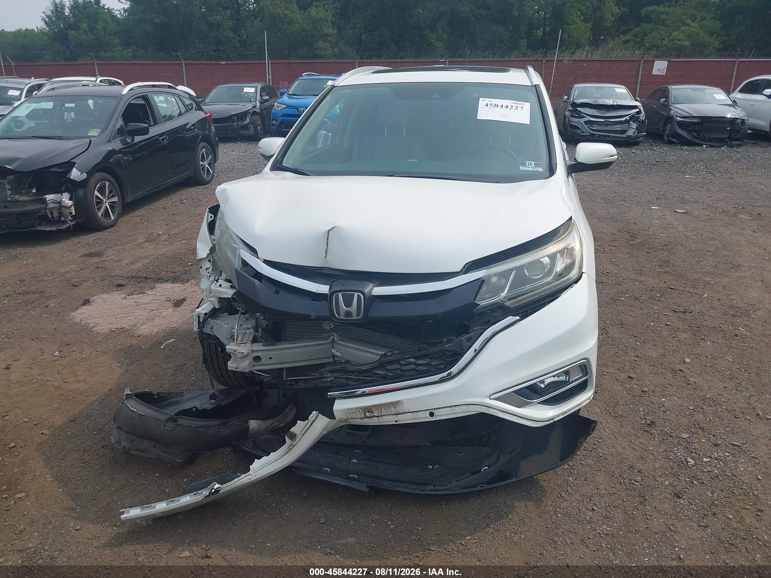 2015 Honda Cr-v Touring White vin: 5J6RM4H91FL130036