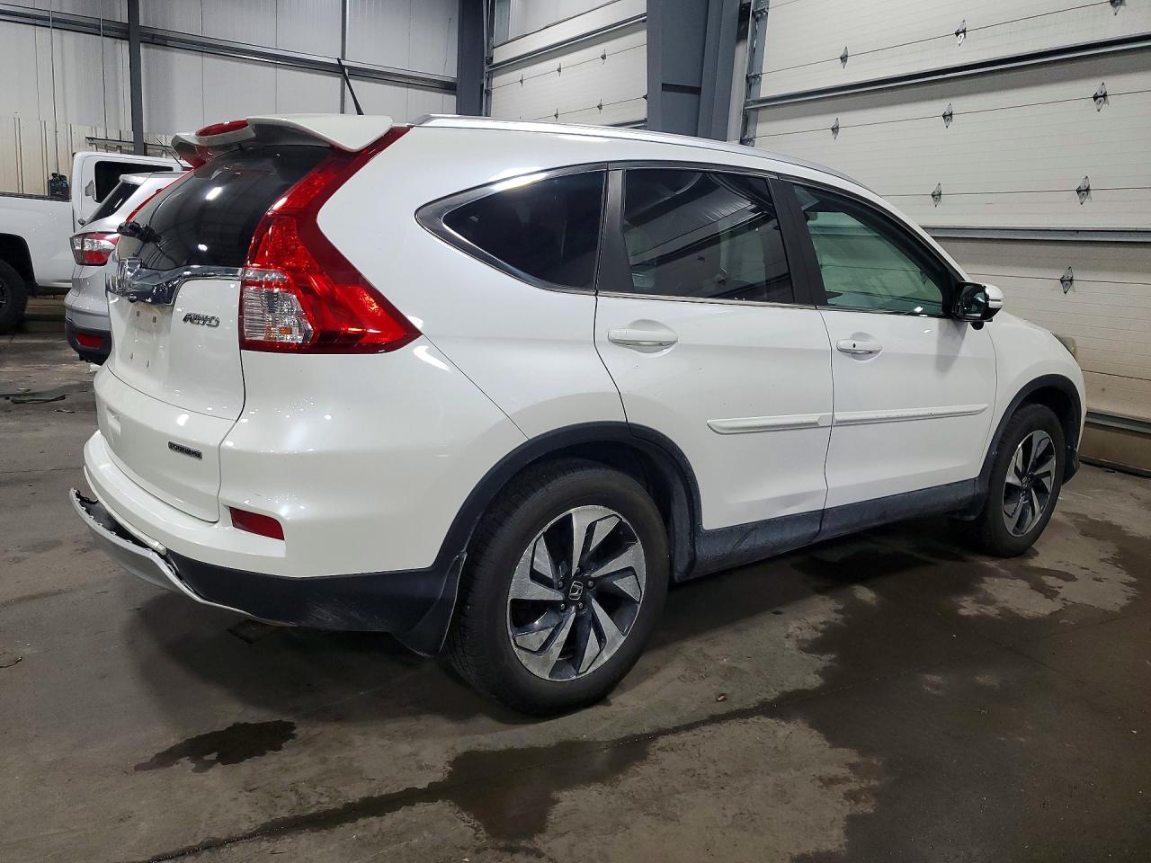 2015 Honda Cr-v Touring White vin: 5J6RM4H92FL062507