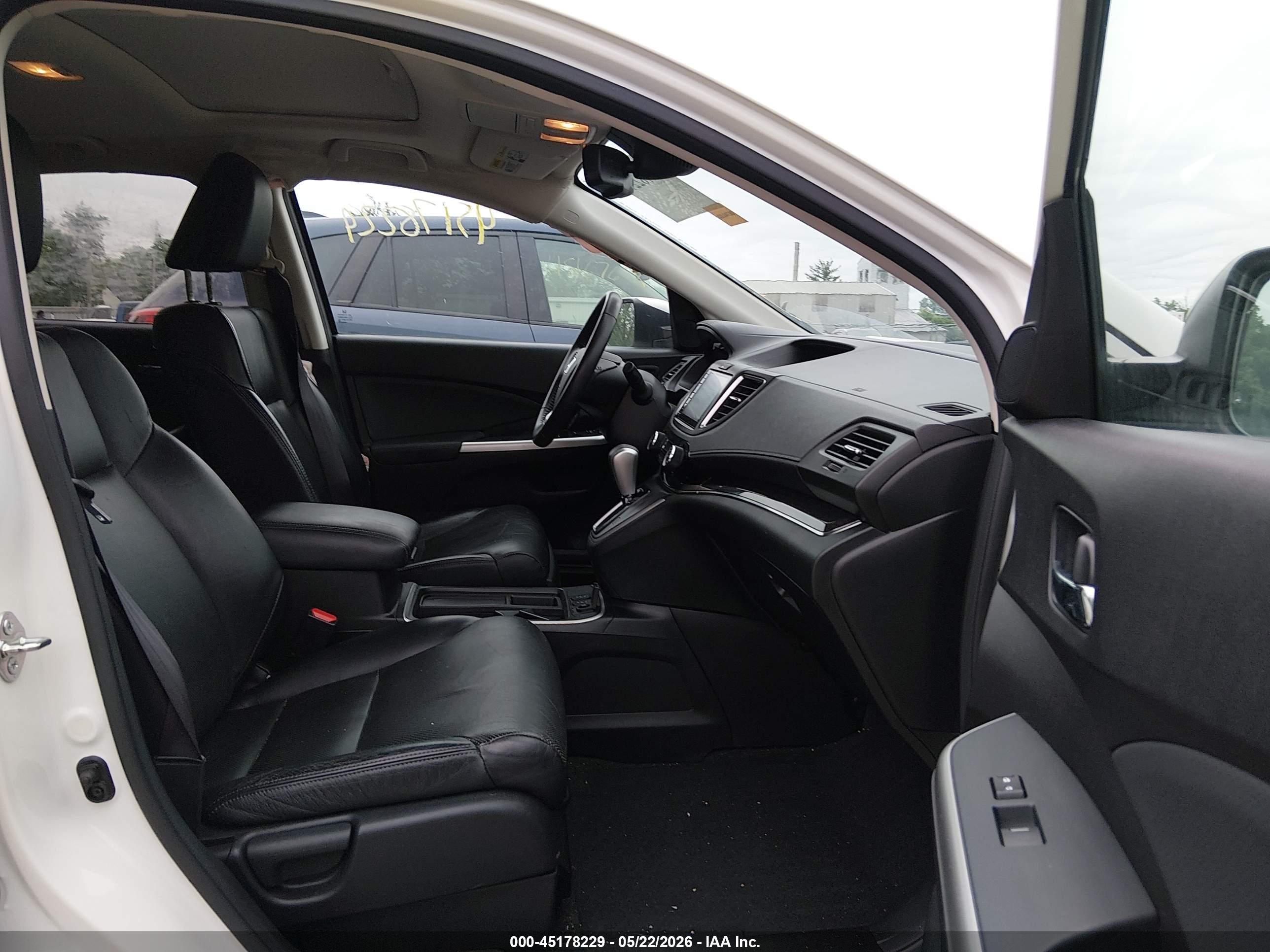 2015 Honda Cr-v Touring White vin: 5J6RM4H92FL097273