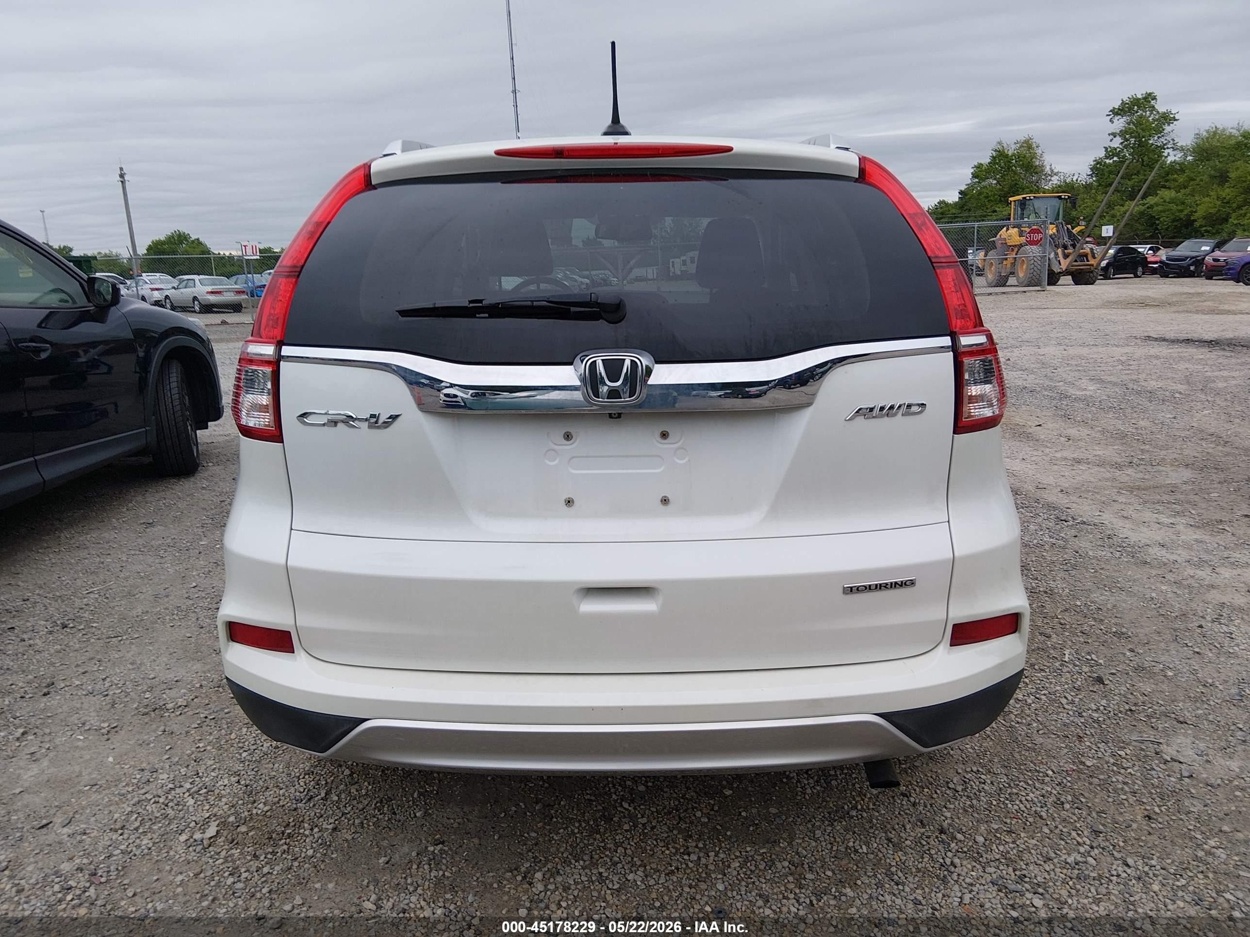 2015 Honda Cr-v Touring White vin: 5J6RM4H92FL097273