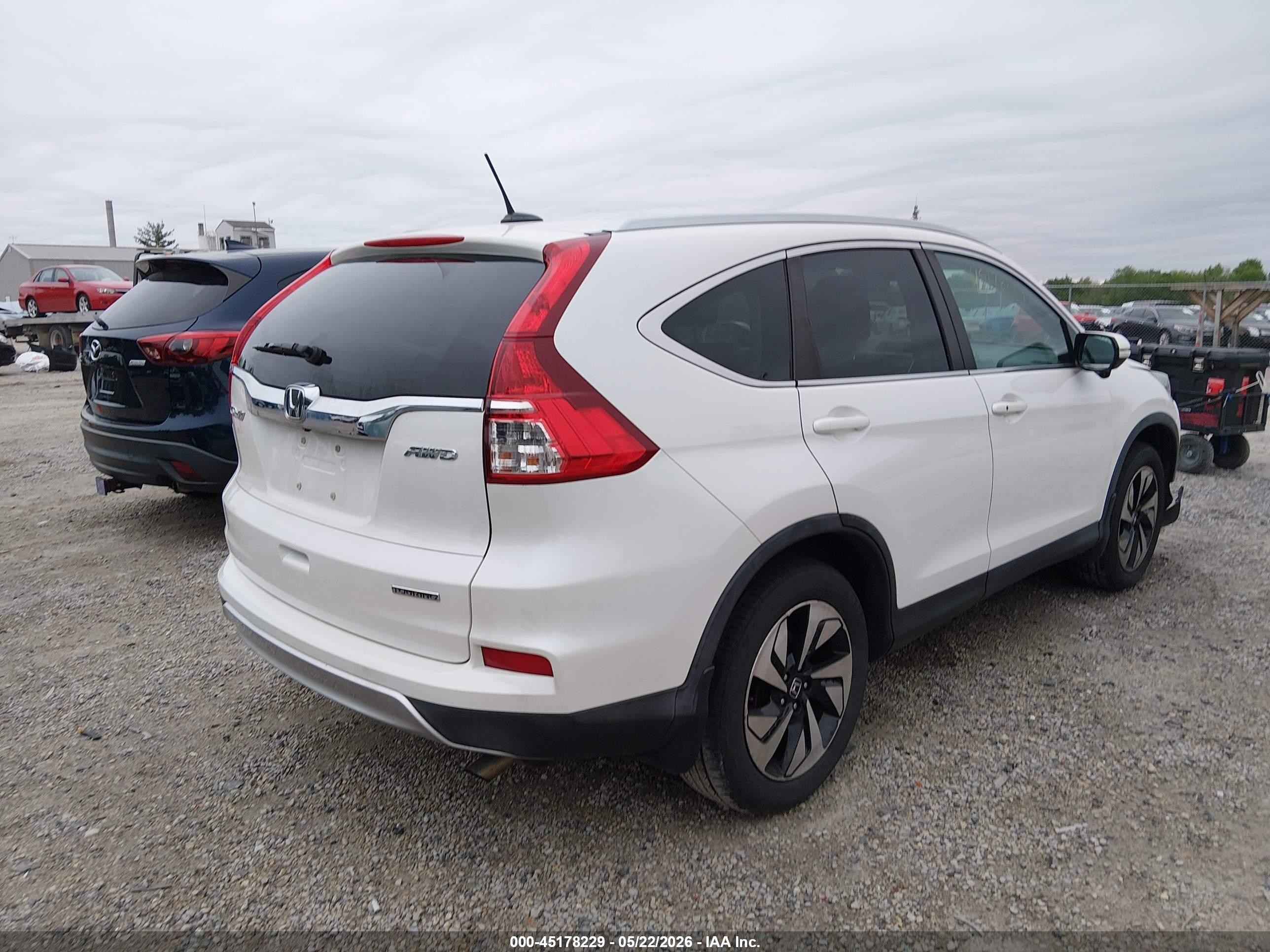 2015 Honda Cr-v Touring White vin: 5J6RM4H92FL097273