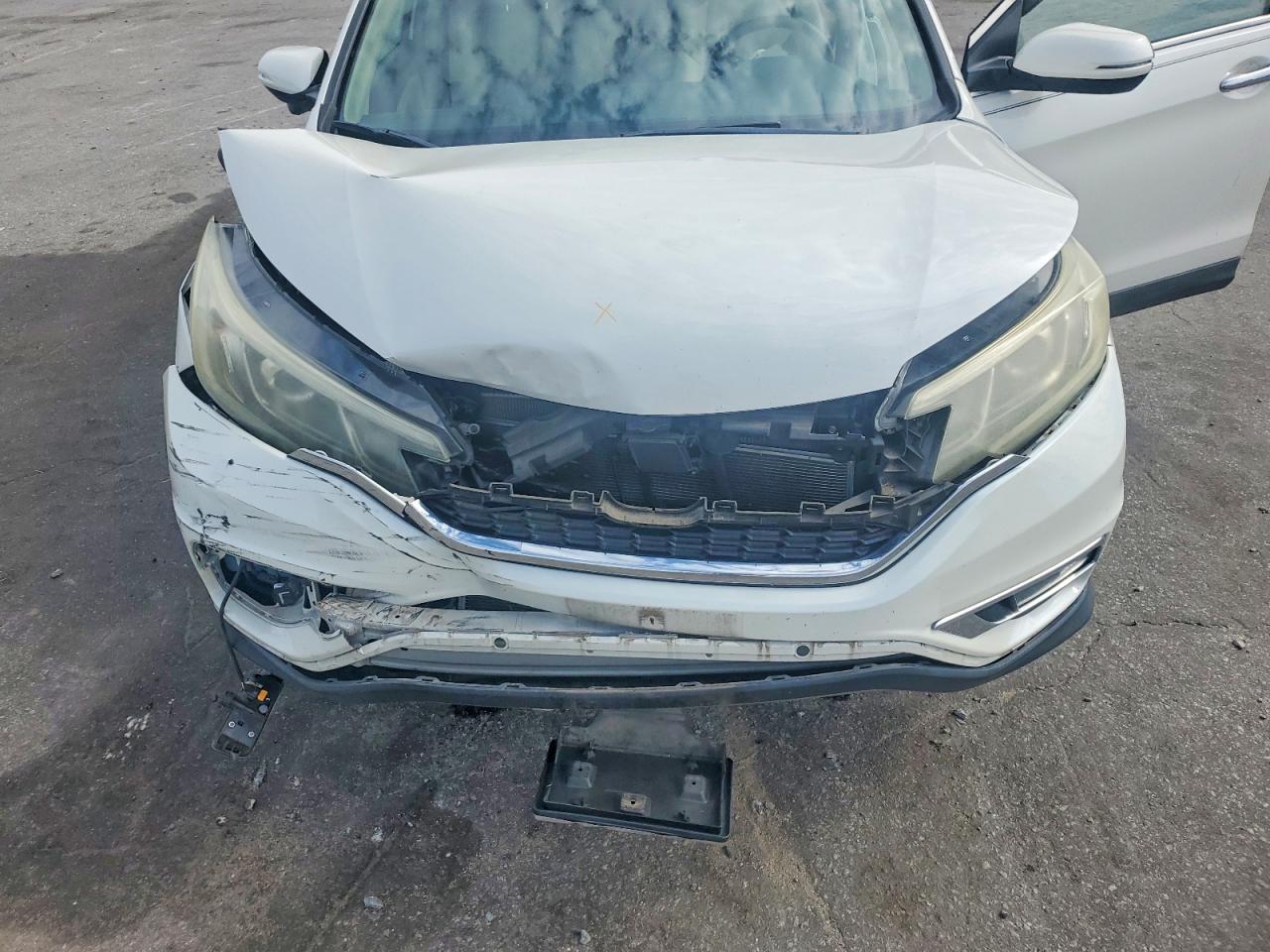 2015 Honda Cr-v Touring White vin: 5J6RM4H92FL130014