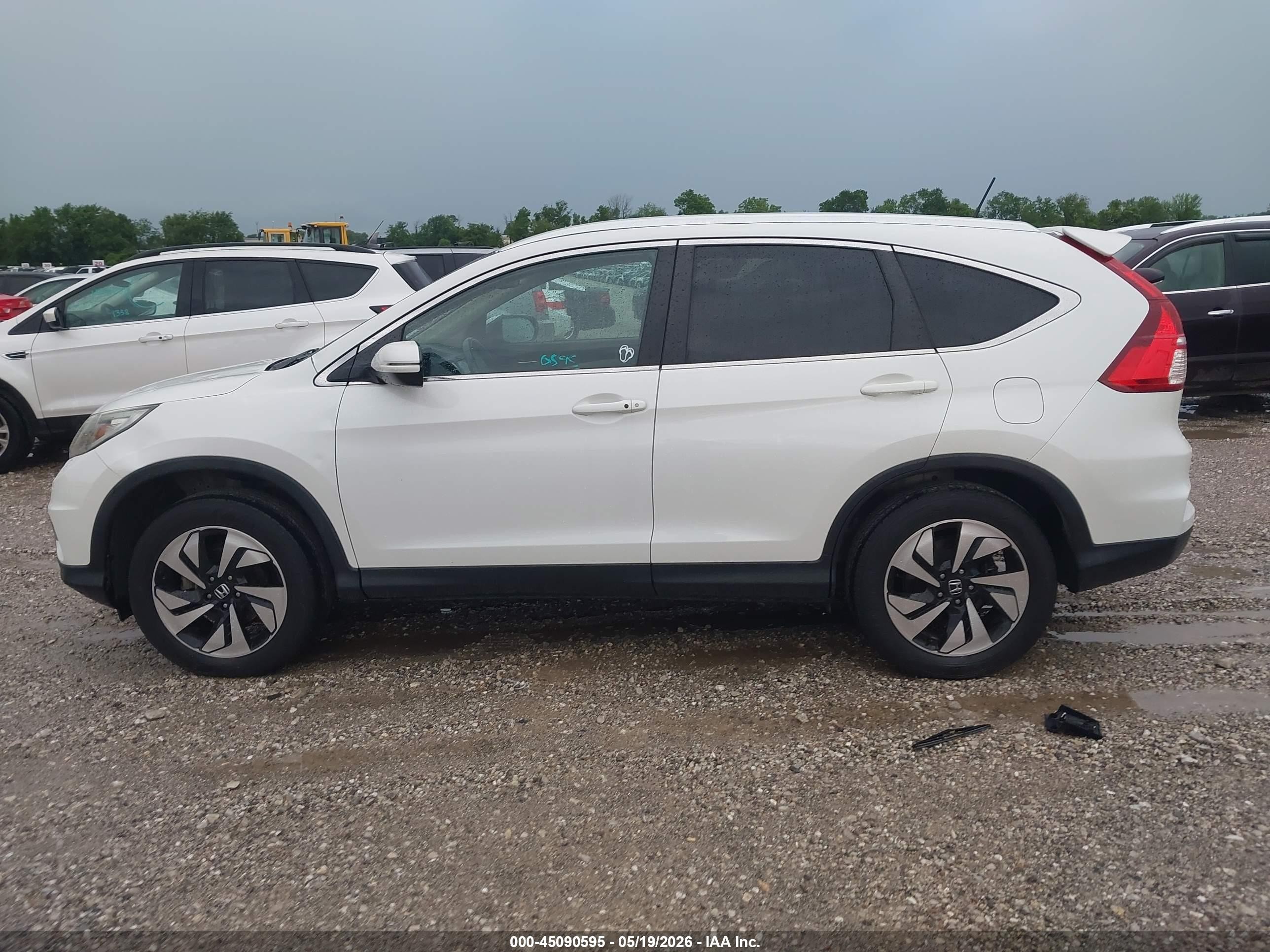 2015 Honda Cr-v Touring White vin: 5J6RM4H93FL025286