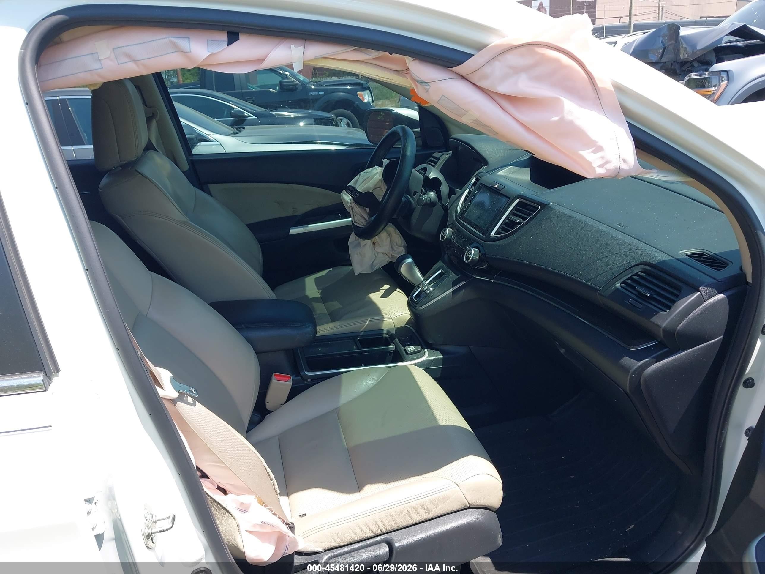 2016 Honda Cr-v Touring White vin: 5J6RM4H96GL020570