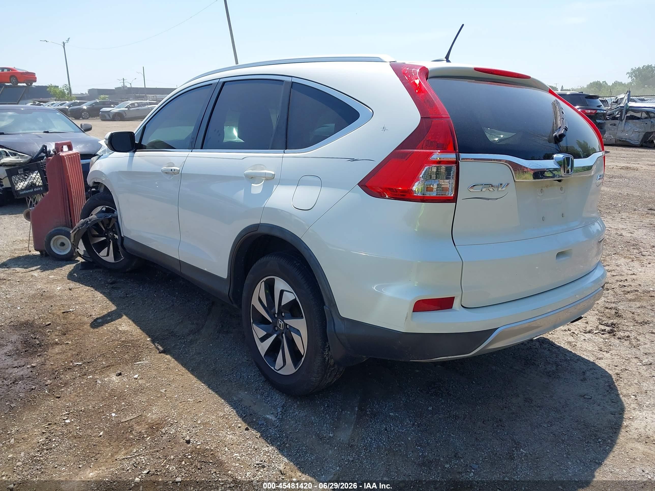 2016 Honda Cr-v Touring White vin: 5J6RM4H96GL020570