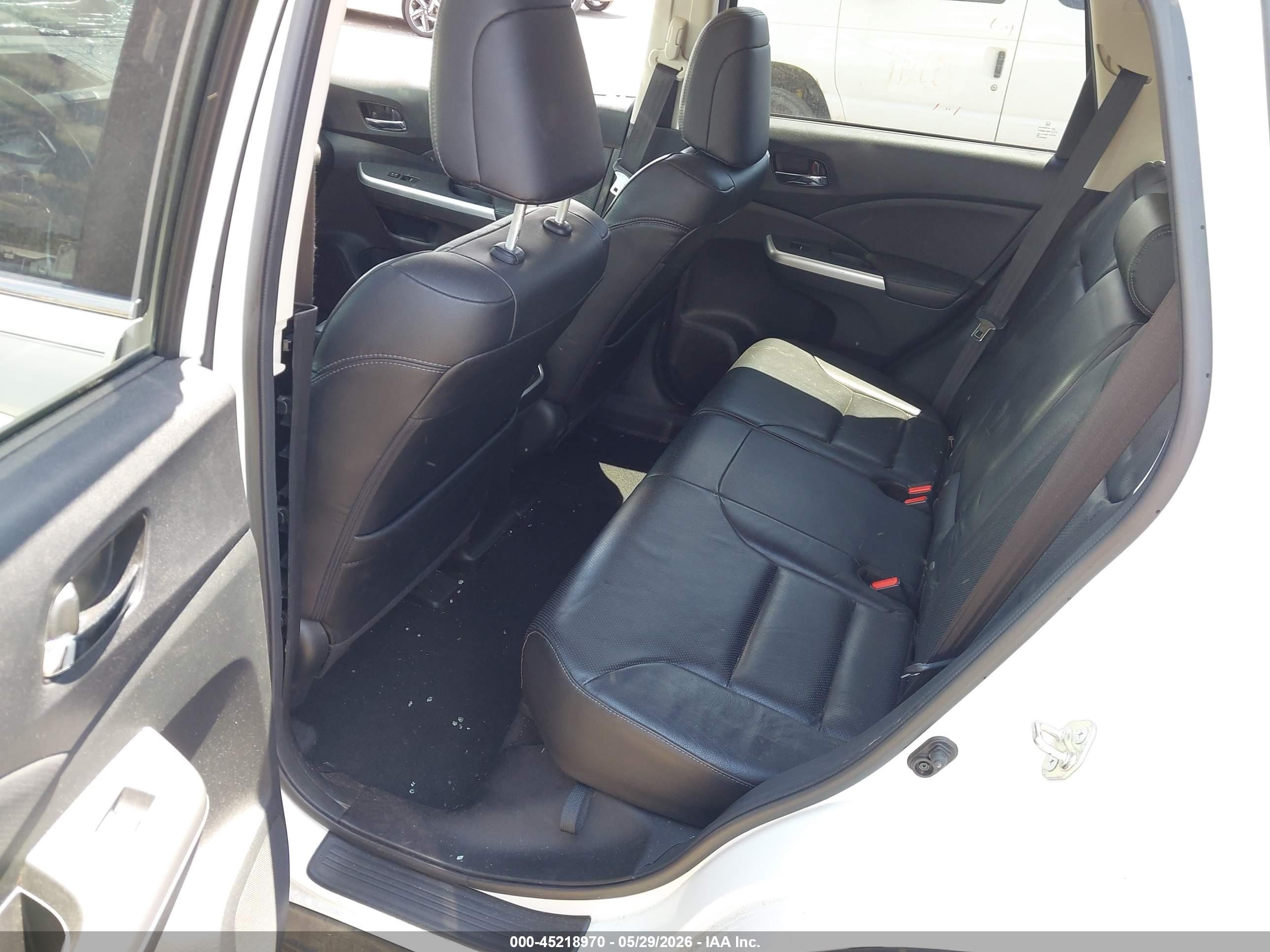 2016 Honda Cr-v Touring White vin: 5J6RM4H99GL110702
