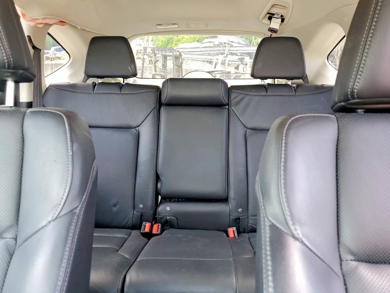 2015 Honda Cr-v Touring White vin: 5J6RM4H9XFL102400