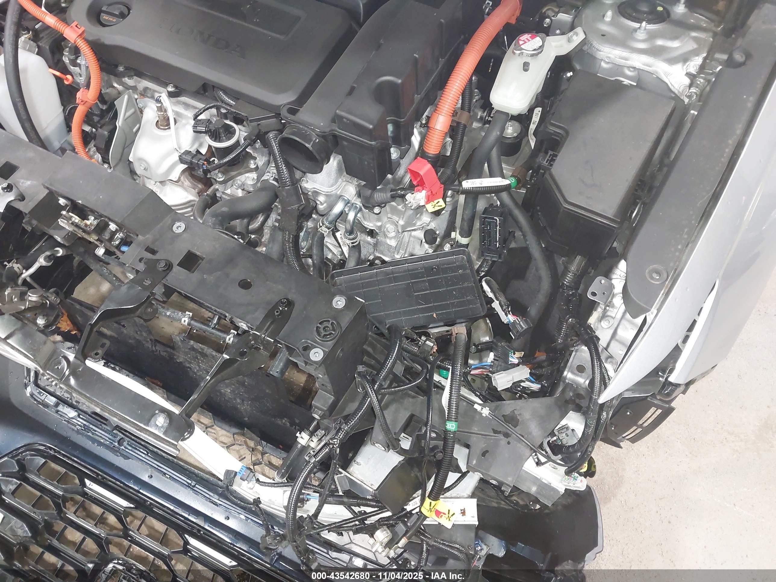 2025 Honda Cr-v Hybrid Sport-l Серебряный vin: 5J6RS6H80SL031419
