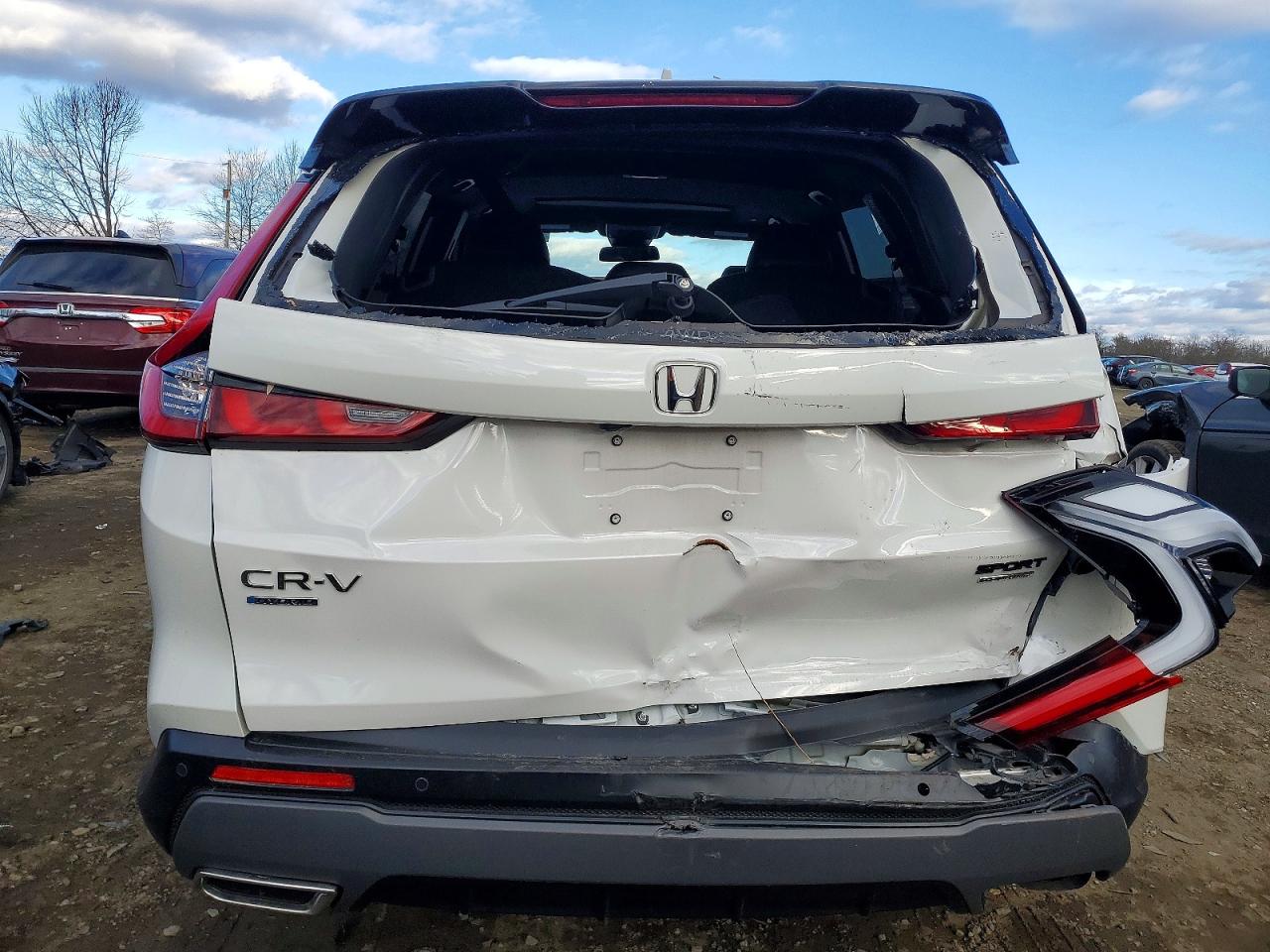 2025 Honda Cr-v Sport Touring White vin: 5J6RS6H95SL039864