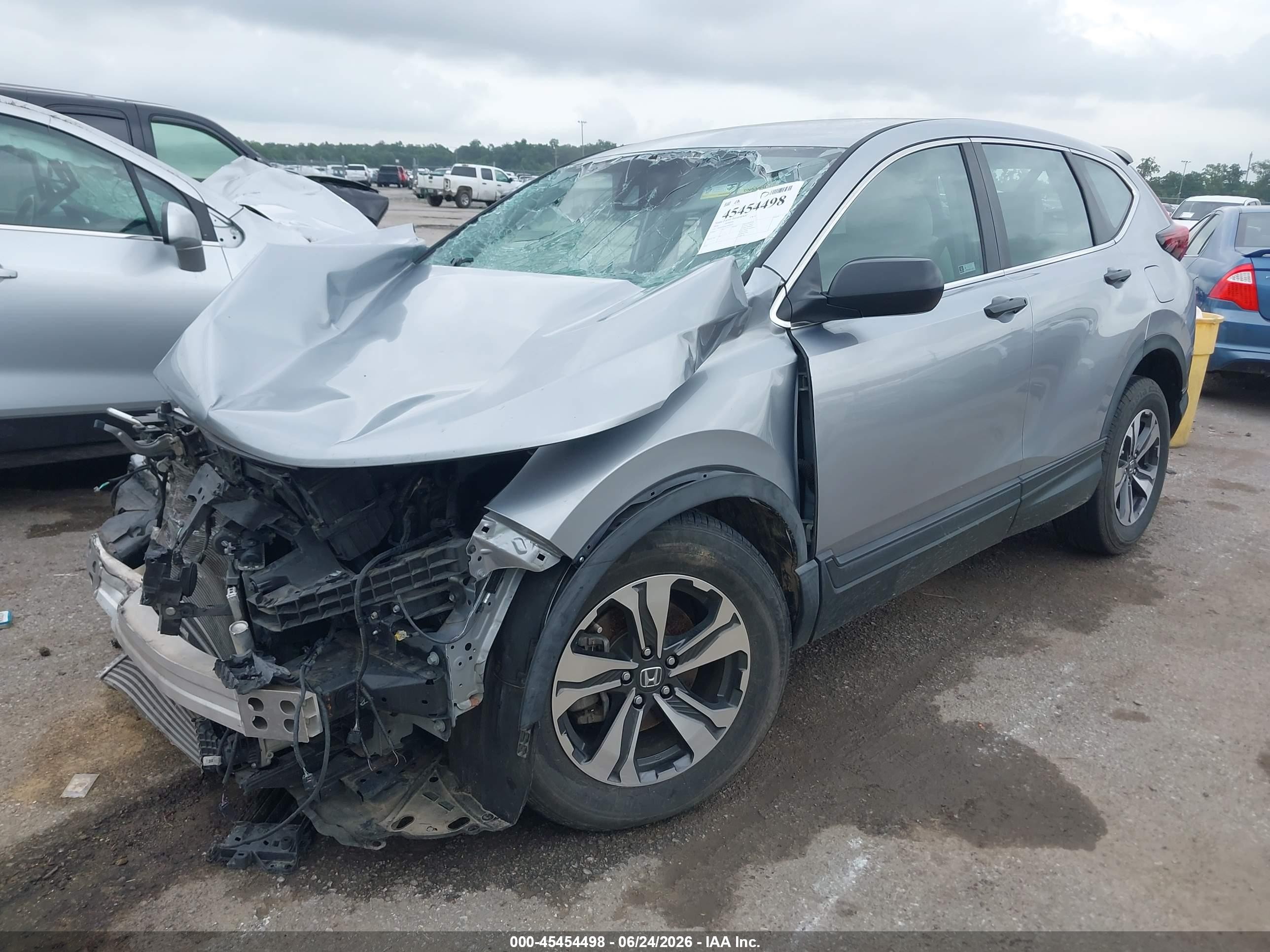 2020 Honda Cr-v 2wd Lx Silver vin: 5J6RW1H26LA003429