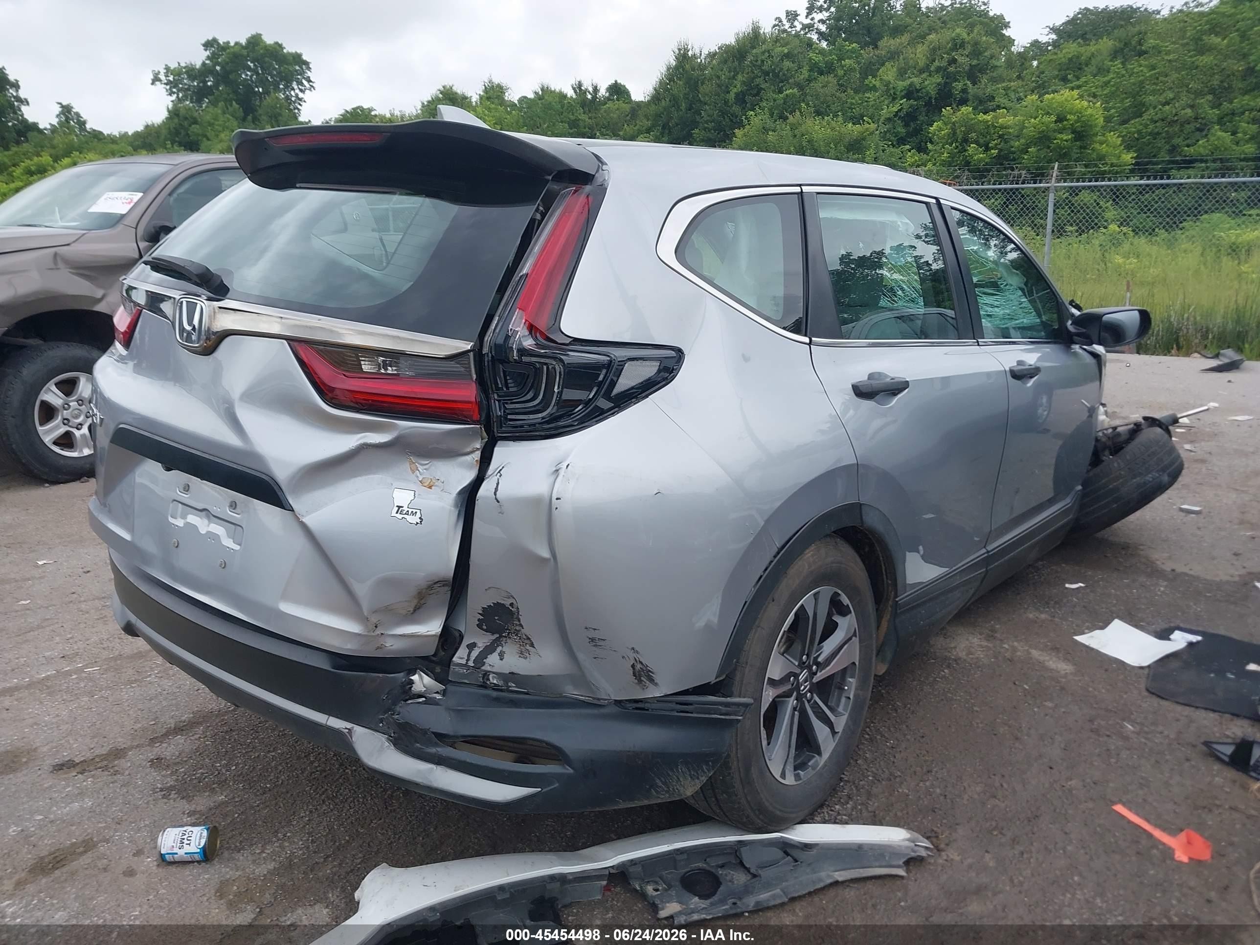 2020 Honda Cr-v 2wd Lx Silver vin: 5J6RW1H26LA003429