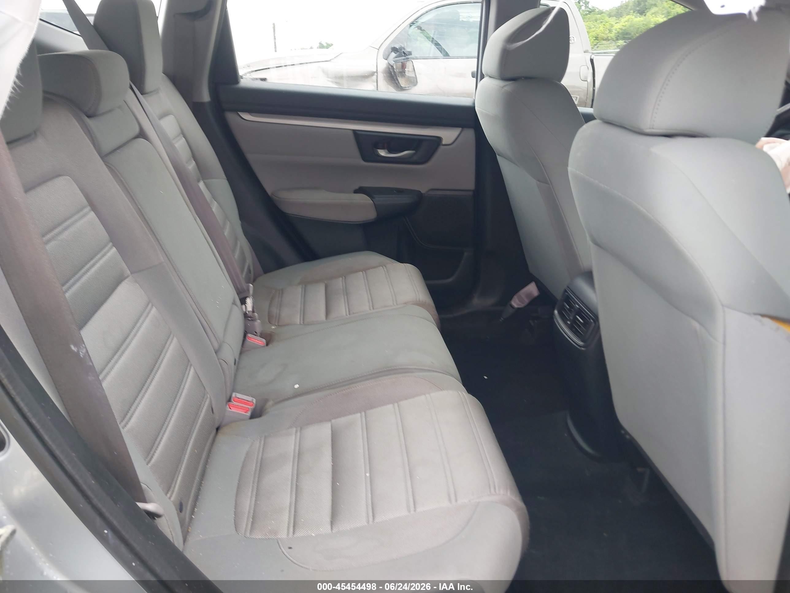 2020 Honda Cr-v 2wd Lx Silver vin: 5J6RW1H26LA003429