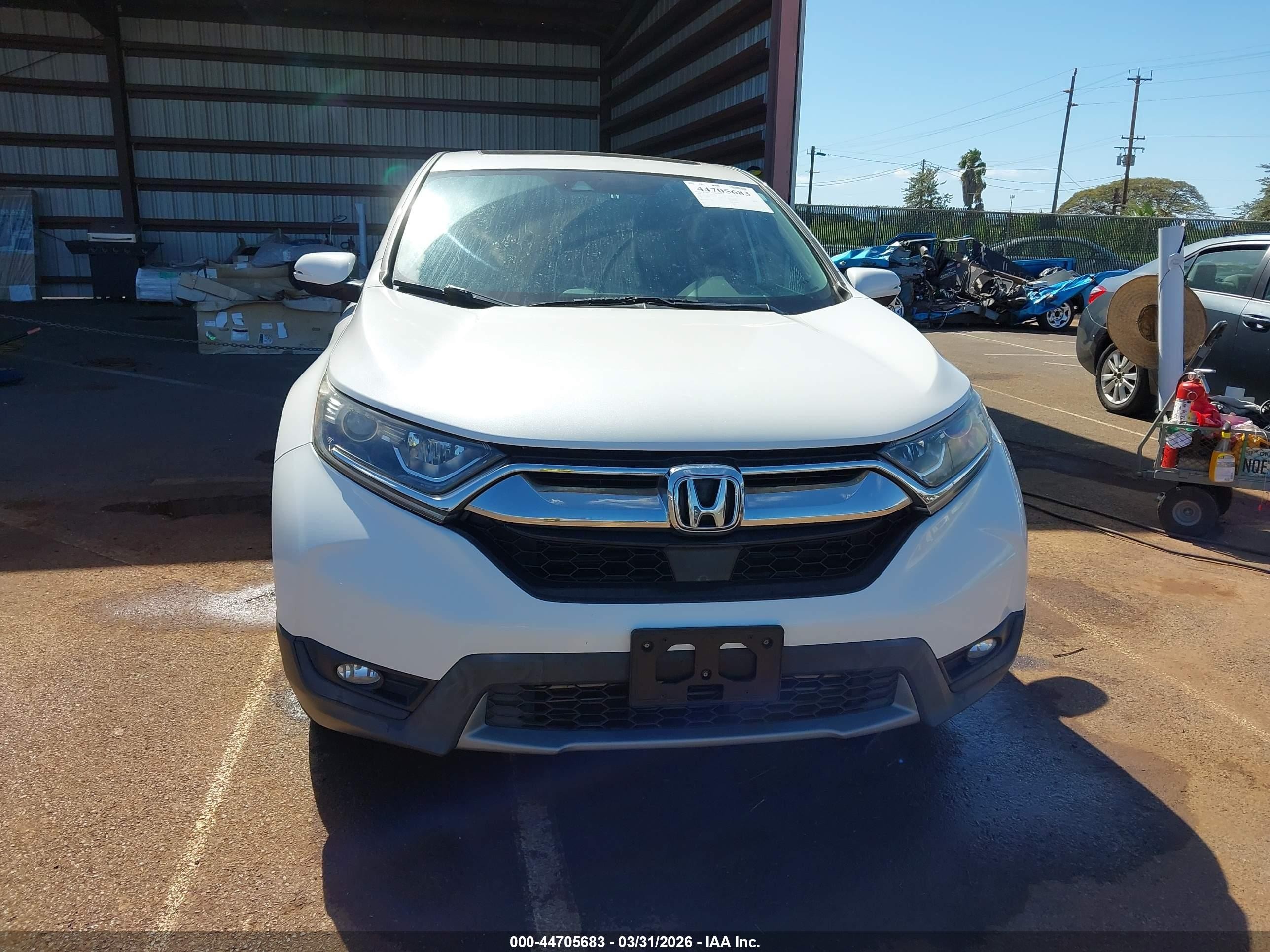 2019 Honda Cr-v Ex White vin: 5J6RW1H51KA033382