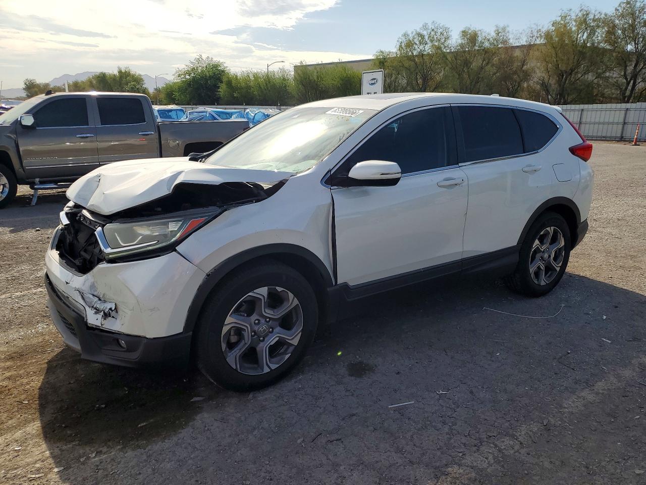 2018 Honda Cr-v Ex White vin: 5J6RW1H57JL003791