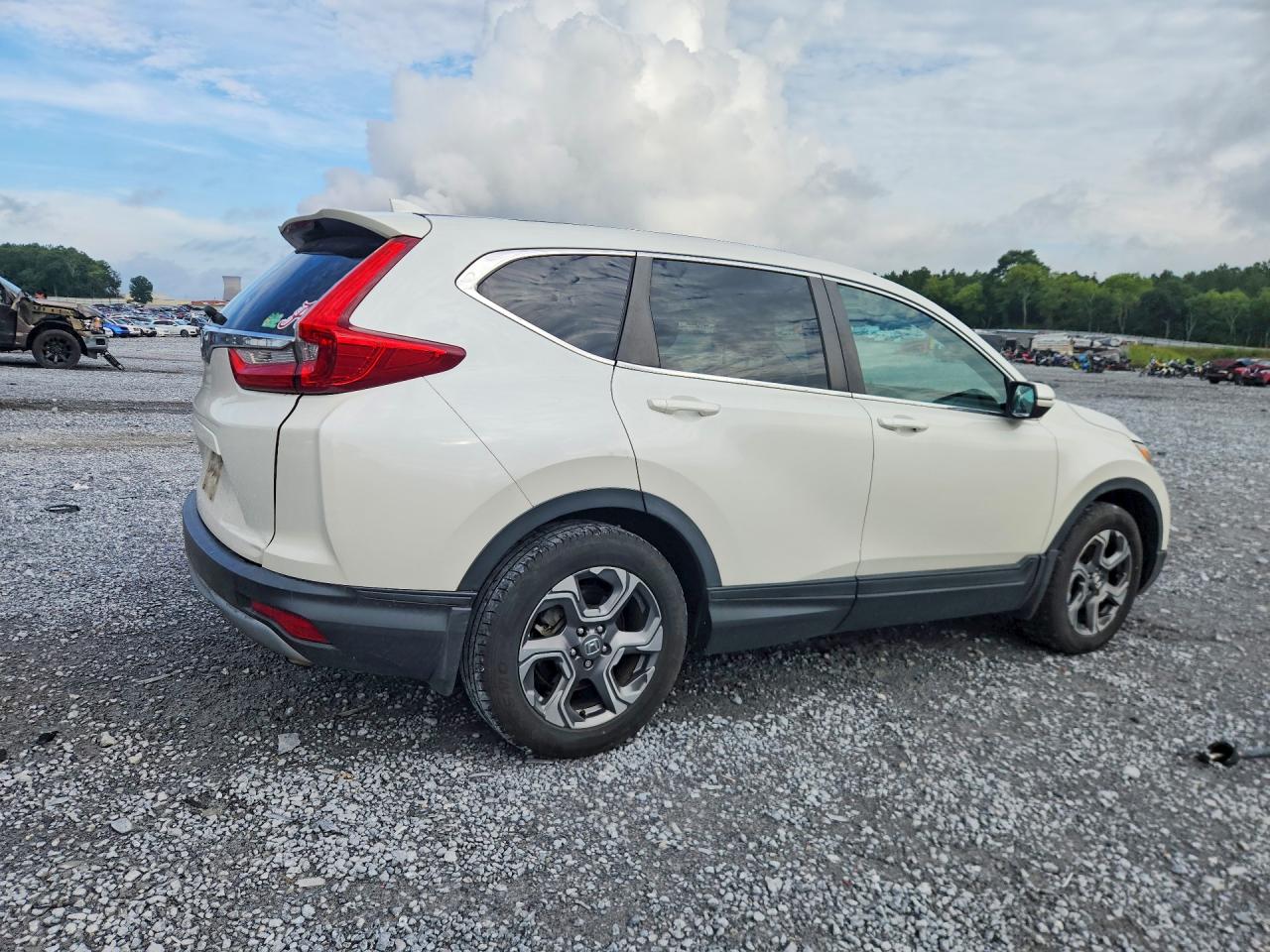 2018 Honda Cr-v Exl White vin: 5J6RW1H81JL016708