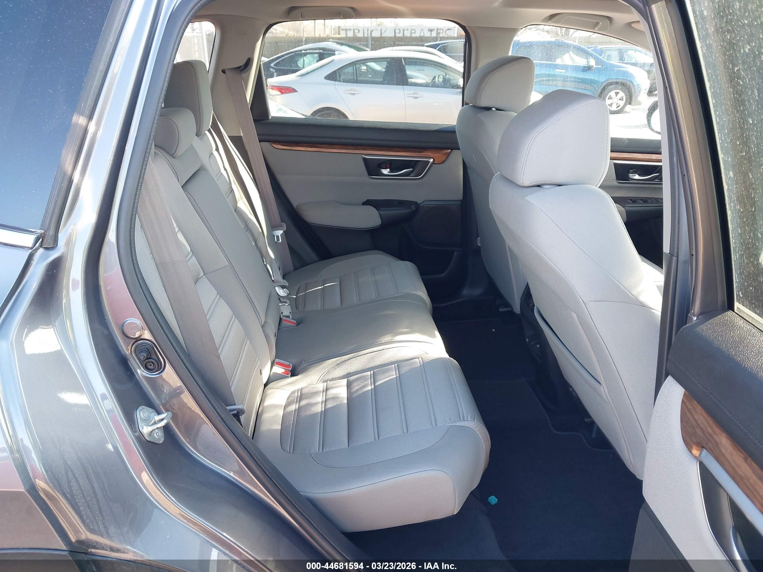 2020 Honda Cr-v Awd Ex Gray vin: 5J6RW2H50LL045695
