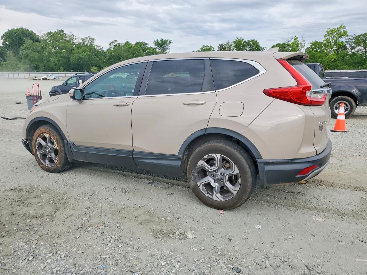 2017 Honda Cr-v Ex Tan vin: 5J6RW2H58HL010717