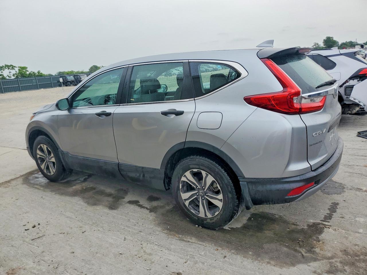 2019 Honda Cr-v Lx Silver vin: 5J6RW6H39KL004020