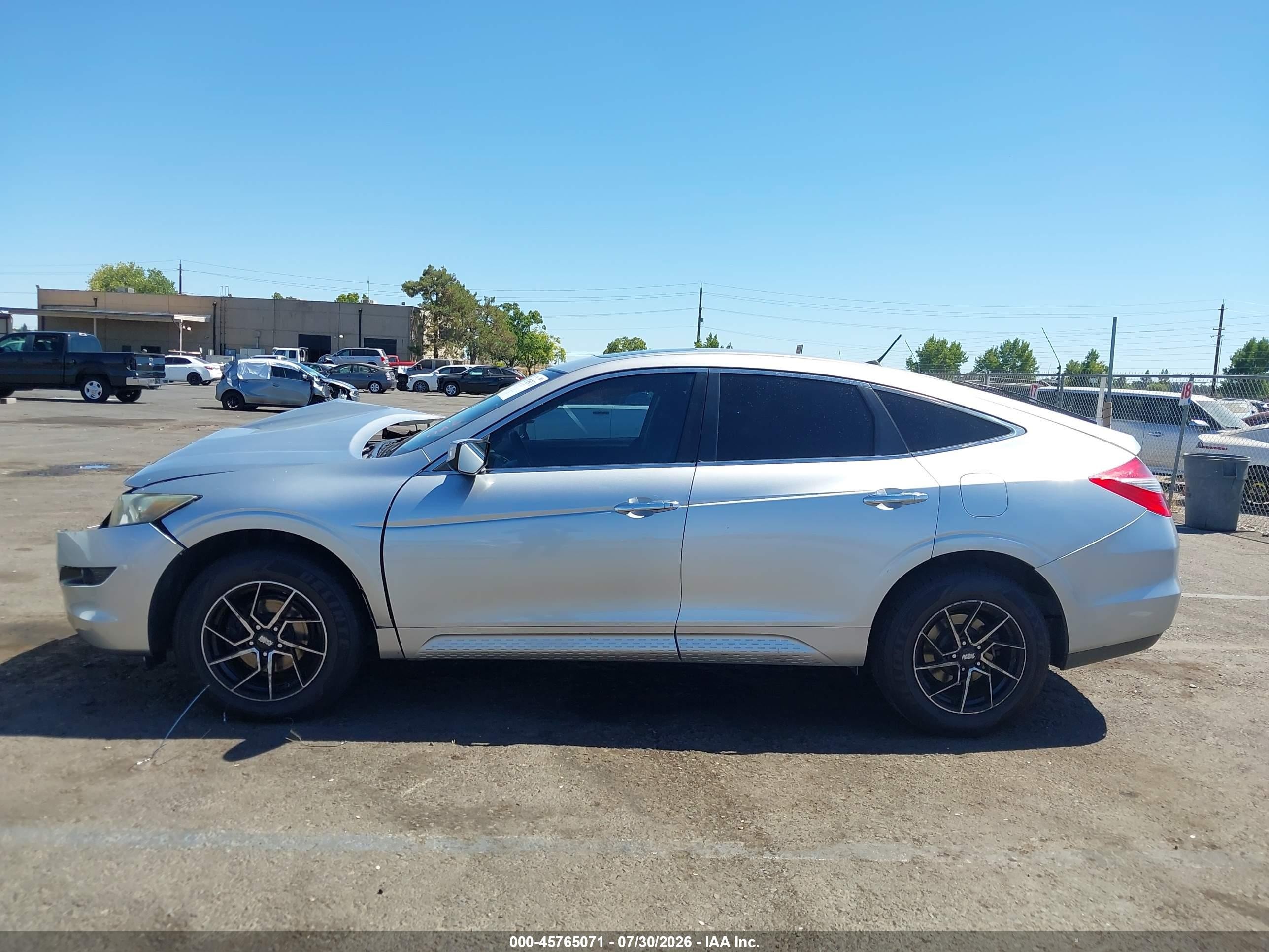 2012 Honda Crosstour Ex Silver vin: 5J6TF1H32CL000174