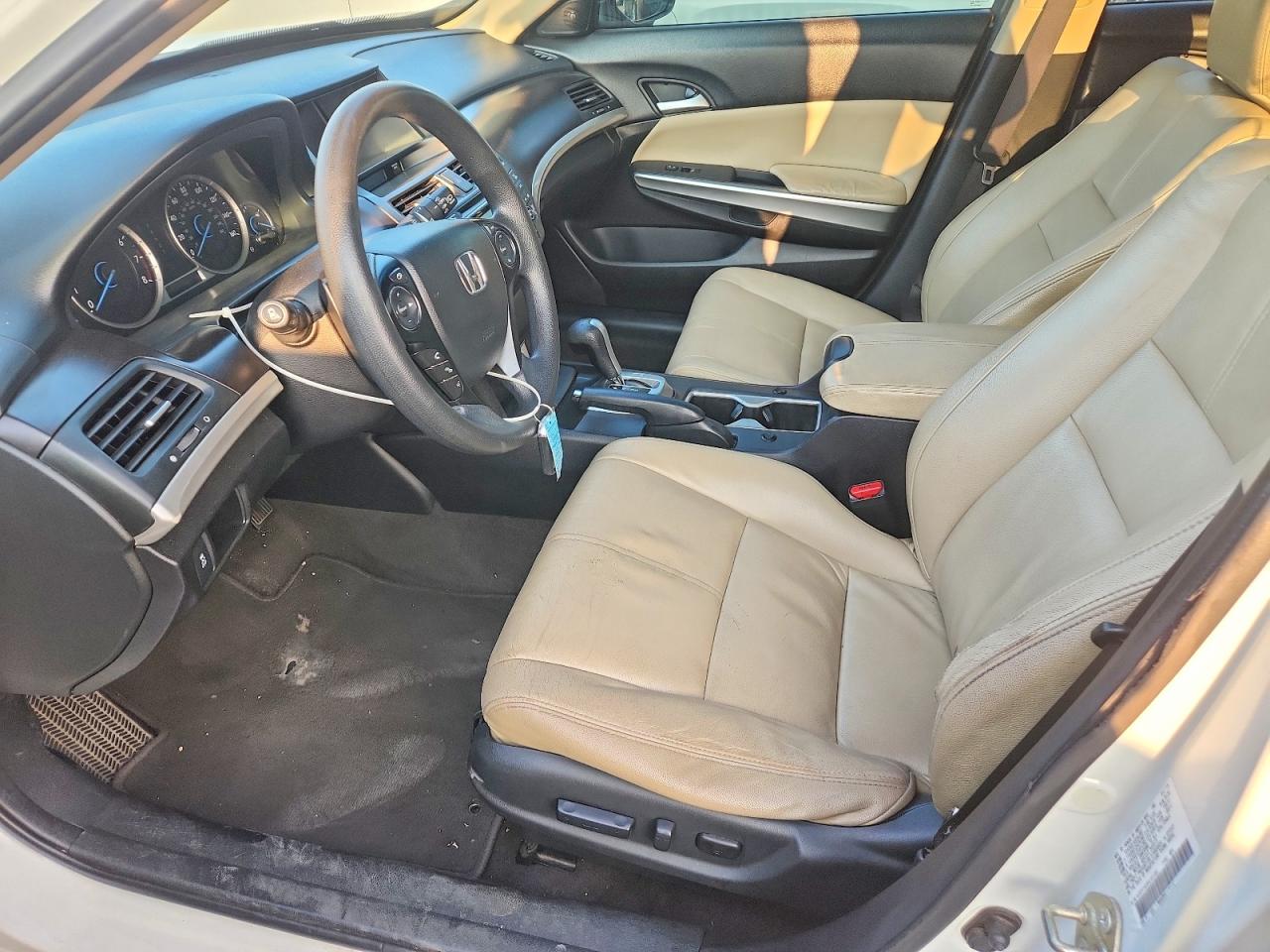 2015 Honda Crosstour Ex White vin: 5J6TF1H39FL001083