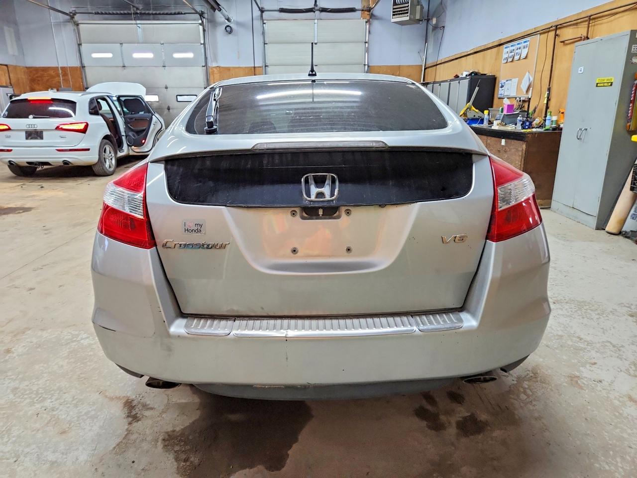 2012 Honda Crosstour Ex Silver vin: 5J6TF1H3XCL002951