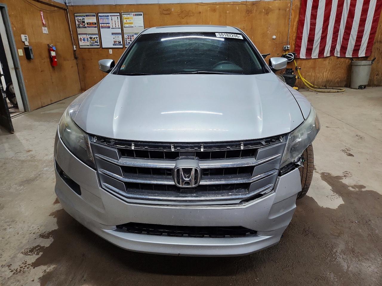 2012 Honda Crosstour Ex Silver vin: 5J6TF1H3XCL002951