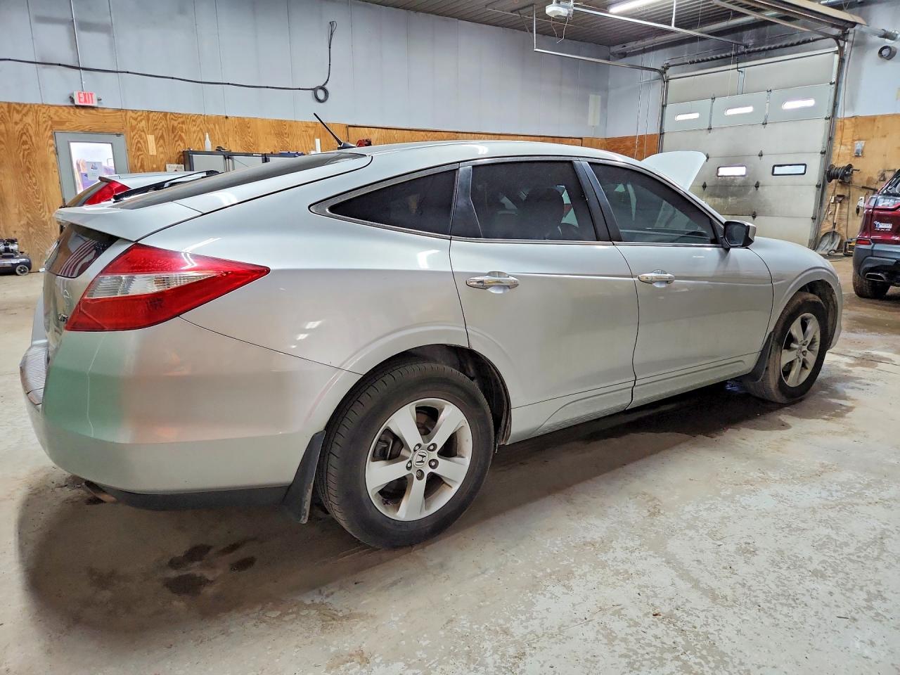 2012 Honda Crosstour Ex Silver vin: 5J6TF1H3XCL002951