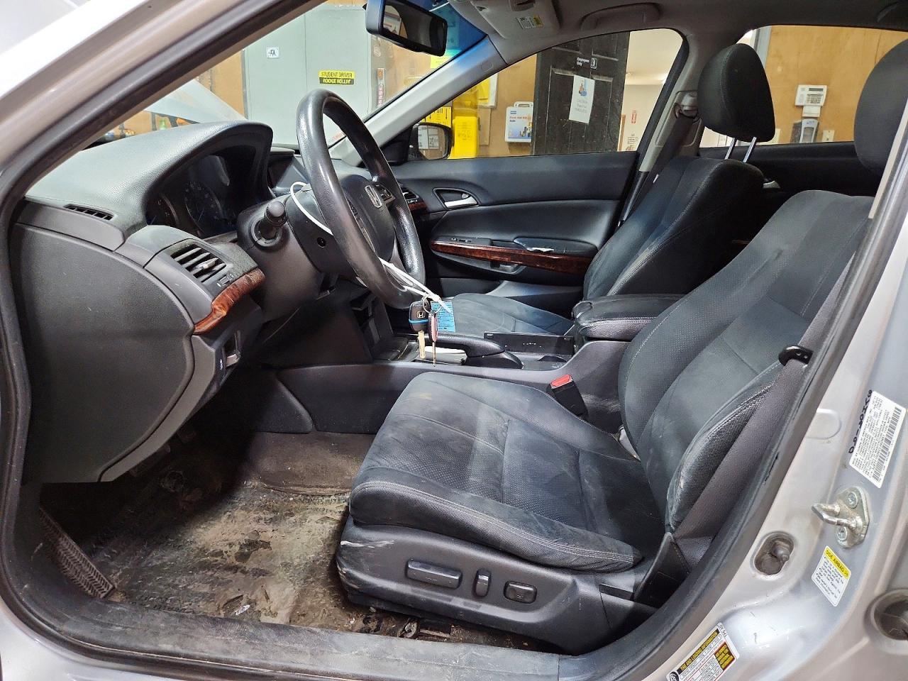 2012 Honda Crosstour Ex Silver vin: 5J6TF1H3XCL002951