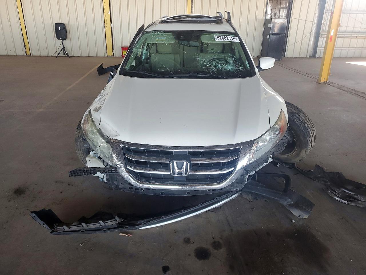 2015 Honda Crosstour Exl Белый vin: 5J6TF1H50FL001457