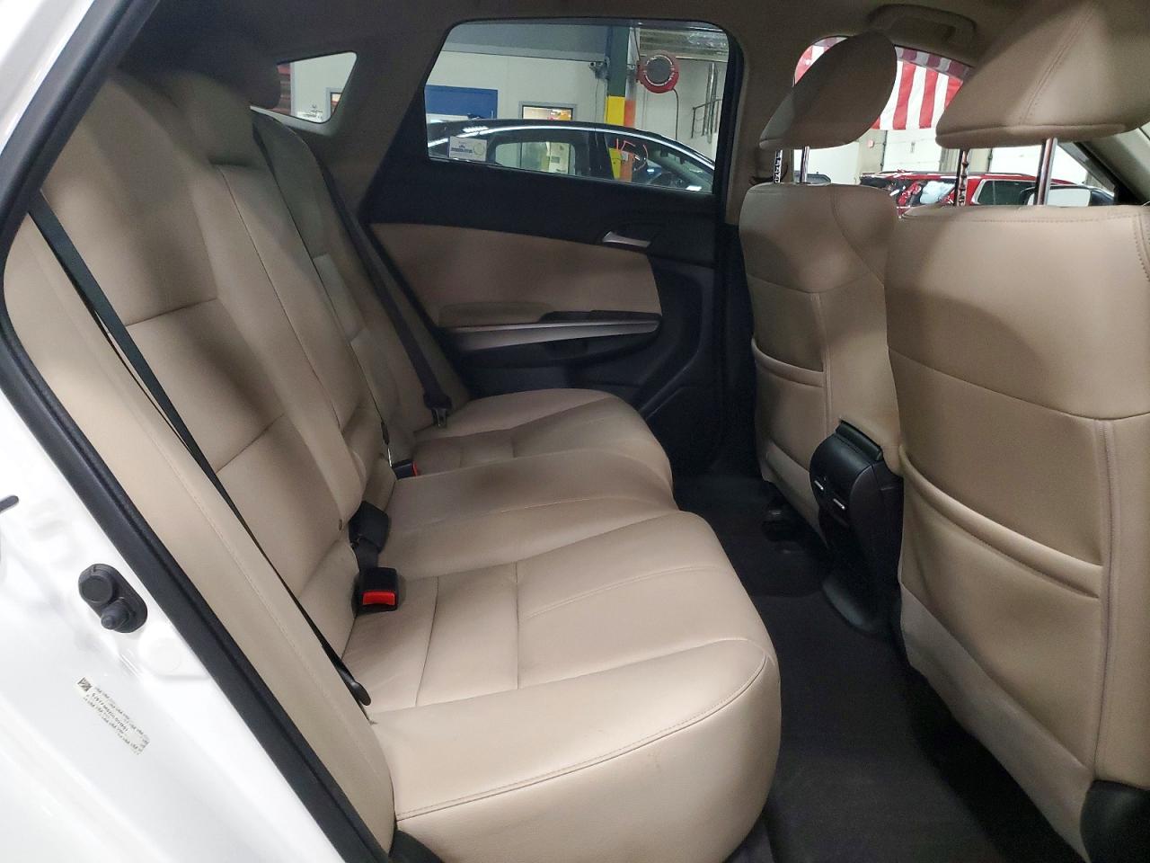 2013 Honda Crosstour Exl White vin: 5J6TF1H52DL001201