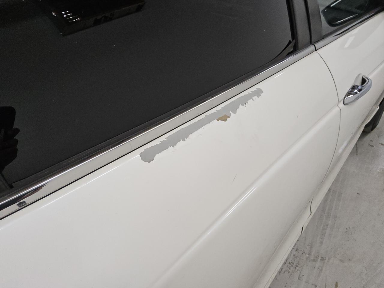 2011 Honda Accord Crosstour Exl White vin: 5J6TF1H53BL003665 Damage: Right Rear Door, Heavy Scratch, 7 To 8 Inches