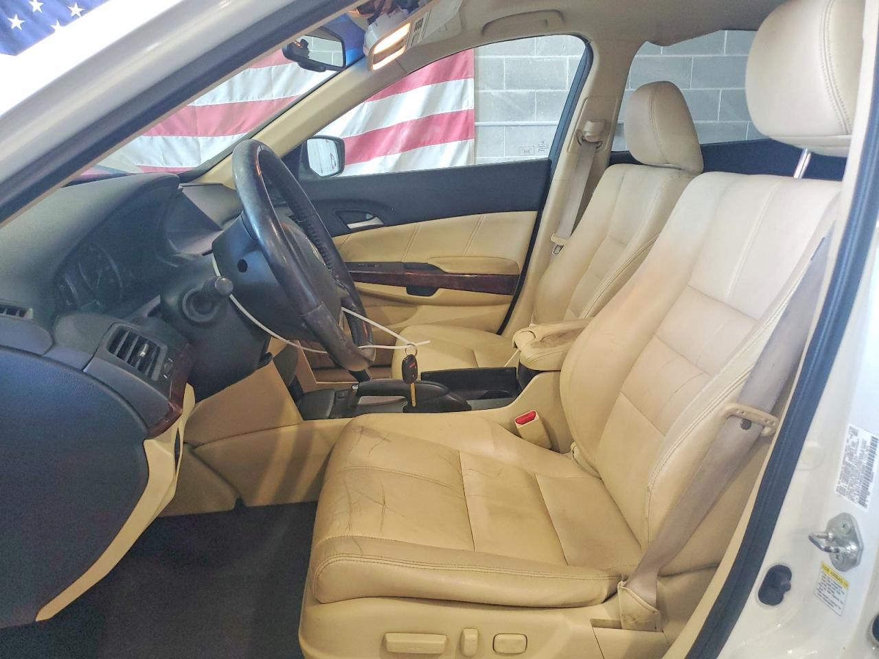 2010 Honda Accord Crosstour Exl White vin: 5J6TF1H55AL000801