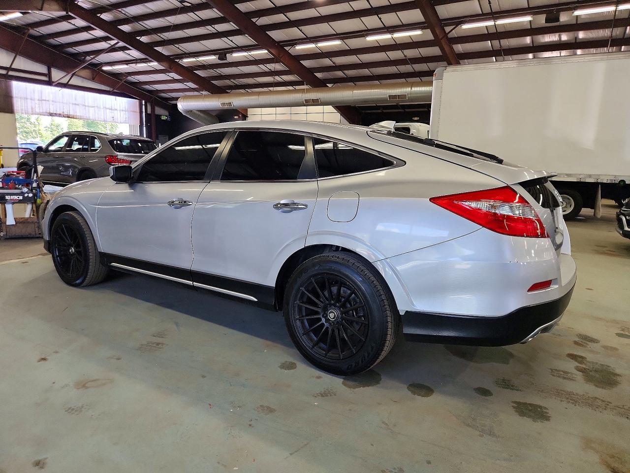 2013 Honda Crosstour Exl Silver vin: 5J6TF1H56DL000228