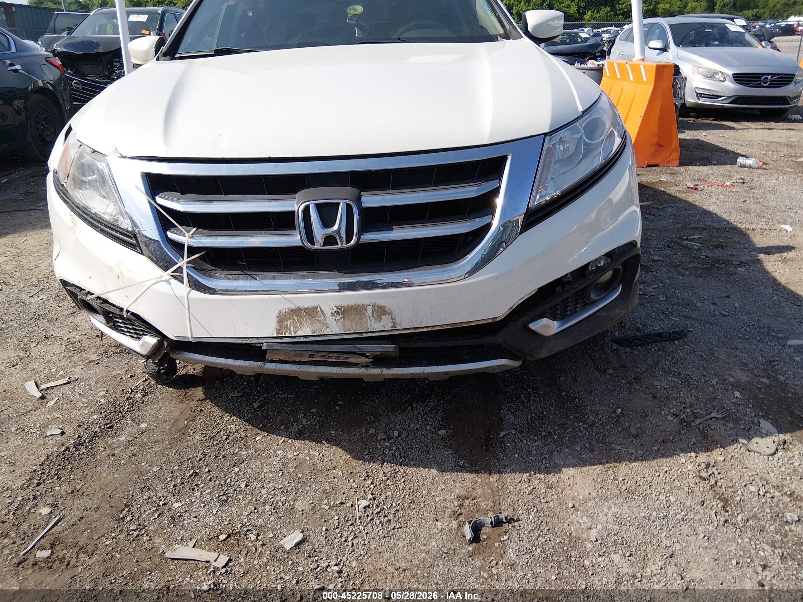 2013 Honda Crosstour Ex-l V6 Белый vin: 5J6TF1H56DL001878