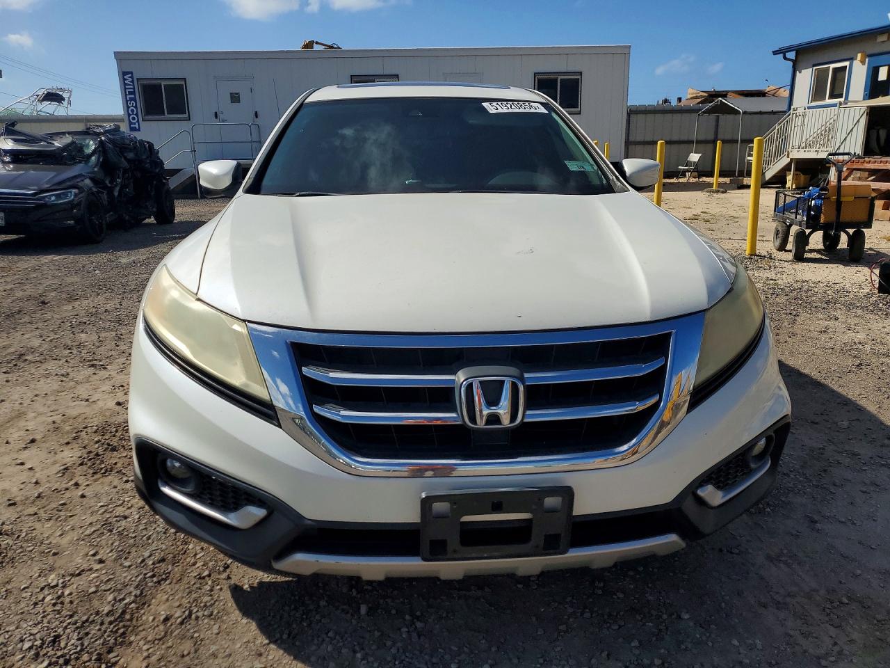 2015 Honda Crosstour Exl White vin: 5J6TF1H56FL002001