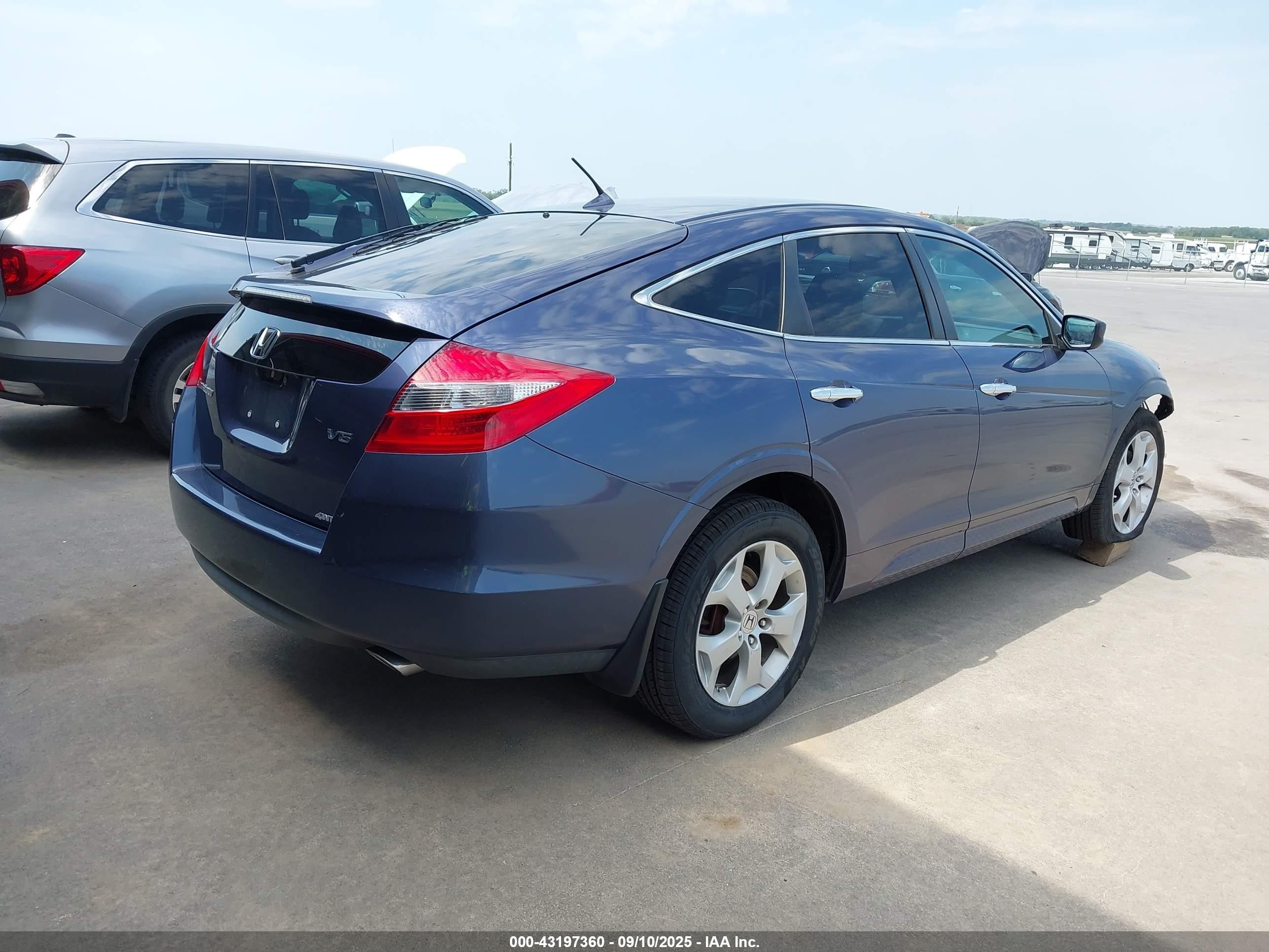 2012 Honda Crosstour Ex-l Blue vin: 5J6TF2H50CL010385
