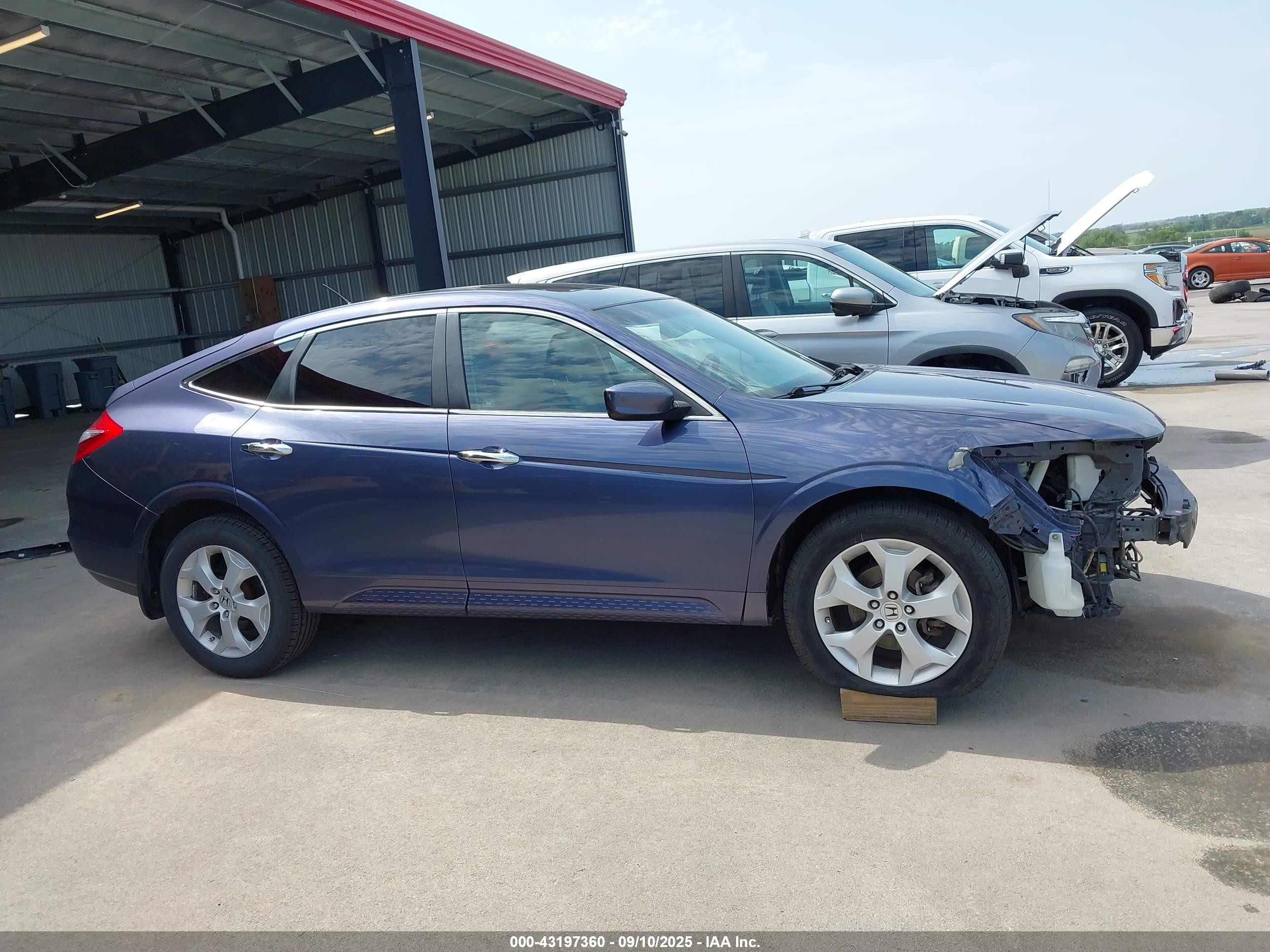 2012 Honda Crosstour Ex-l Blue vin: 5J6TF2H50CL010385