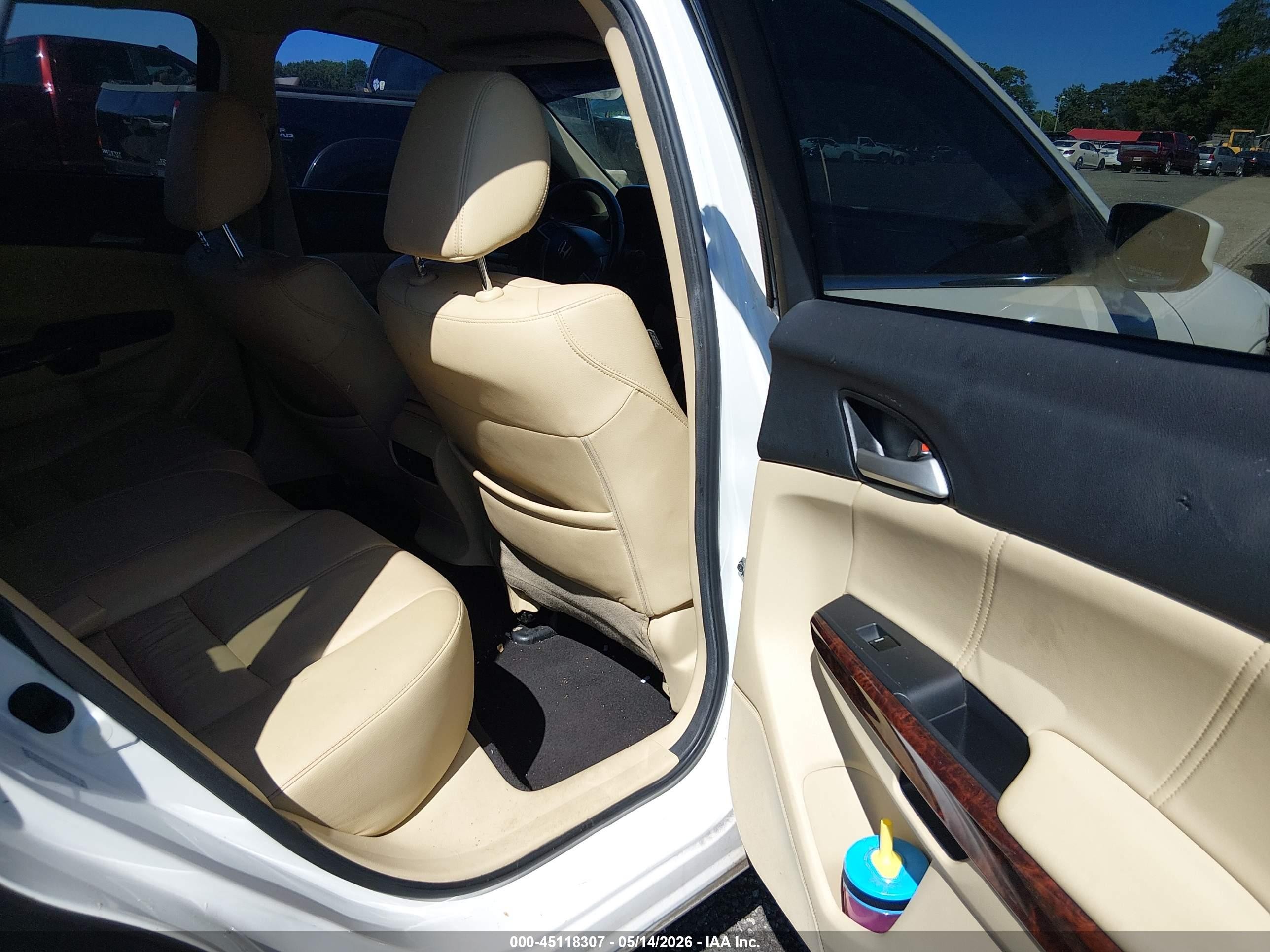 2010 Honda Accord Crosstour Ex-l White vin: 5J6TF2H51AL010571