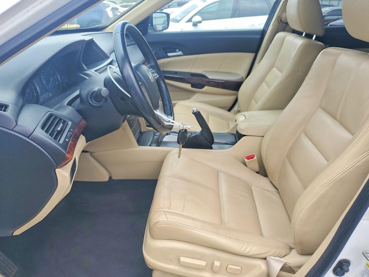 2010 Honda Accord Crosstour Exl White vin: 5J6TF2H52AL011423