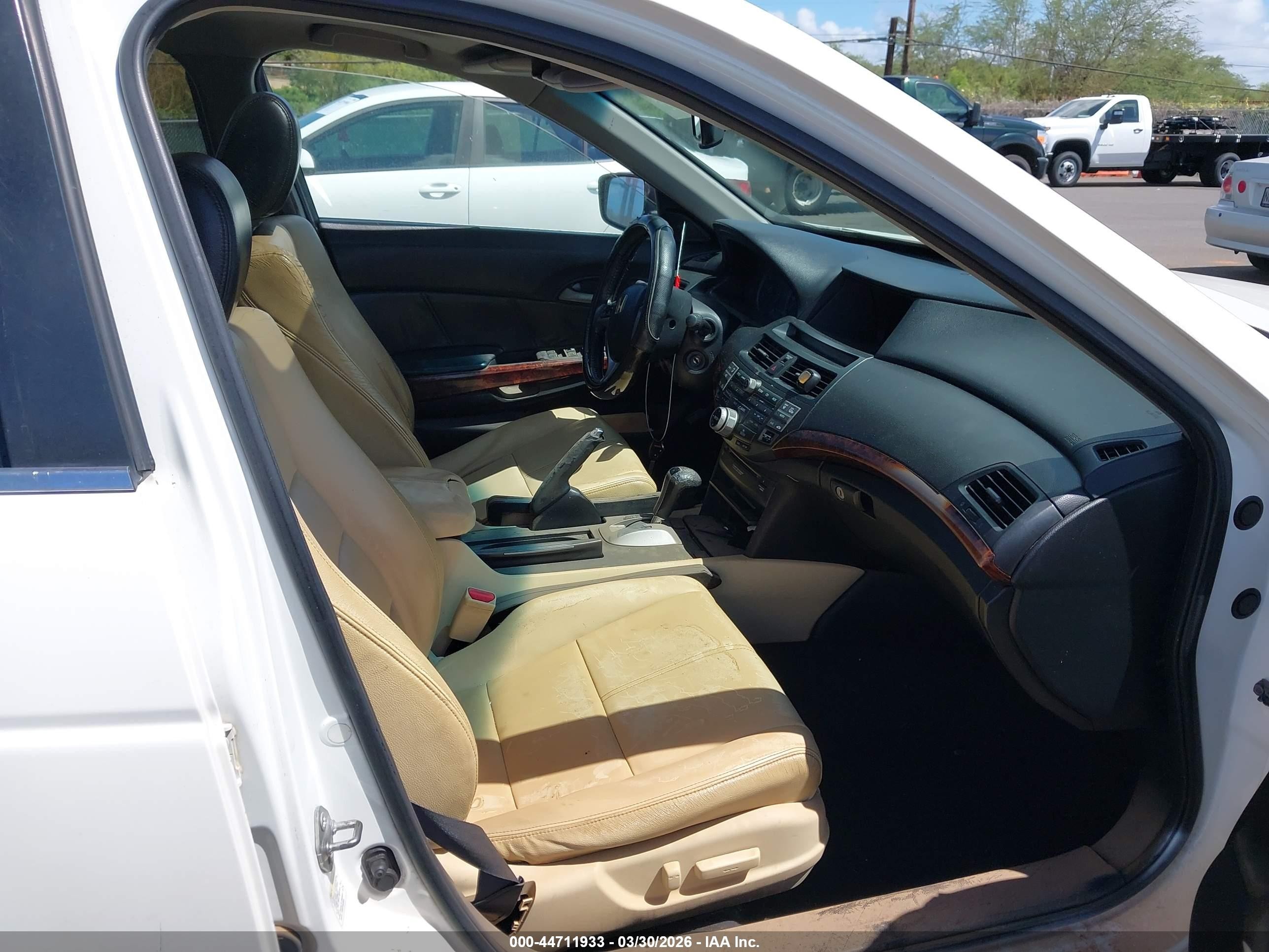 2011 Honda Accord Crosstour Ex-l White vin: 5J6TF2H52BL007096