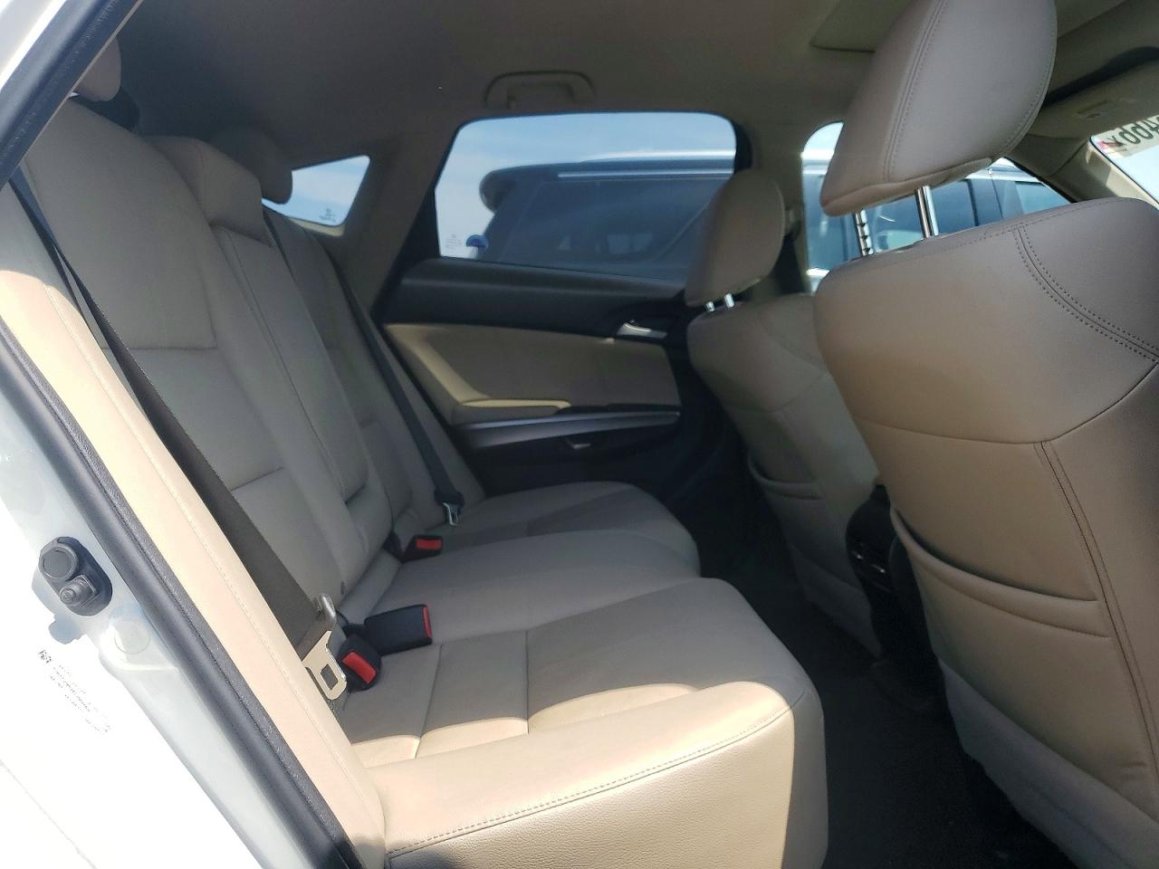 2014 Honda Crosstour Exl White vin: 5J6TF2H52EL001769