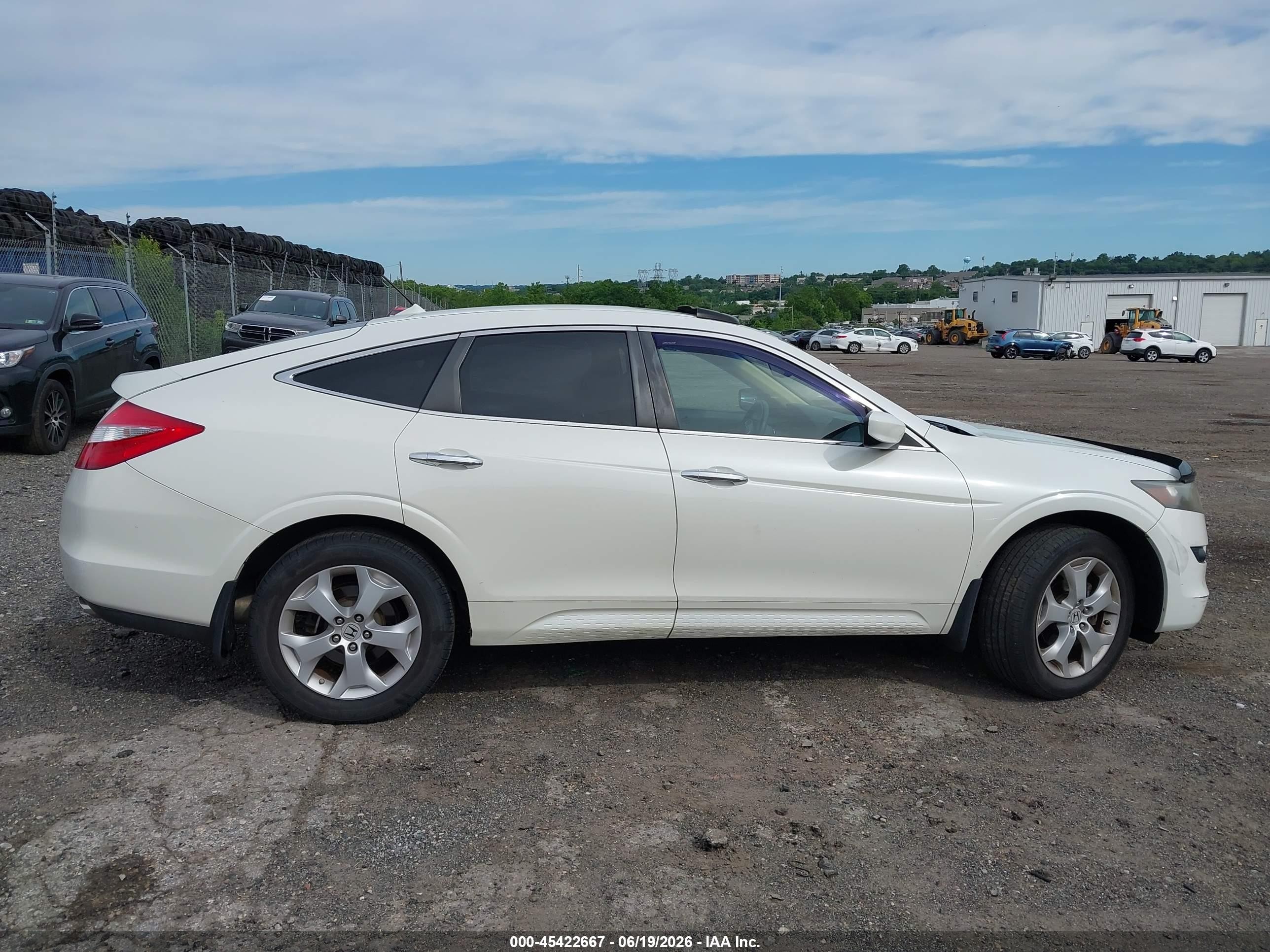 2012 Honda Crosstour Ex-l White vin: 5J6TF2H53CL011904