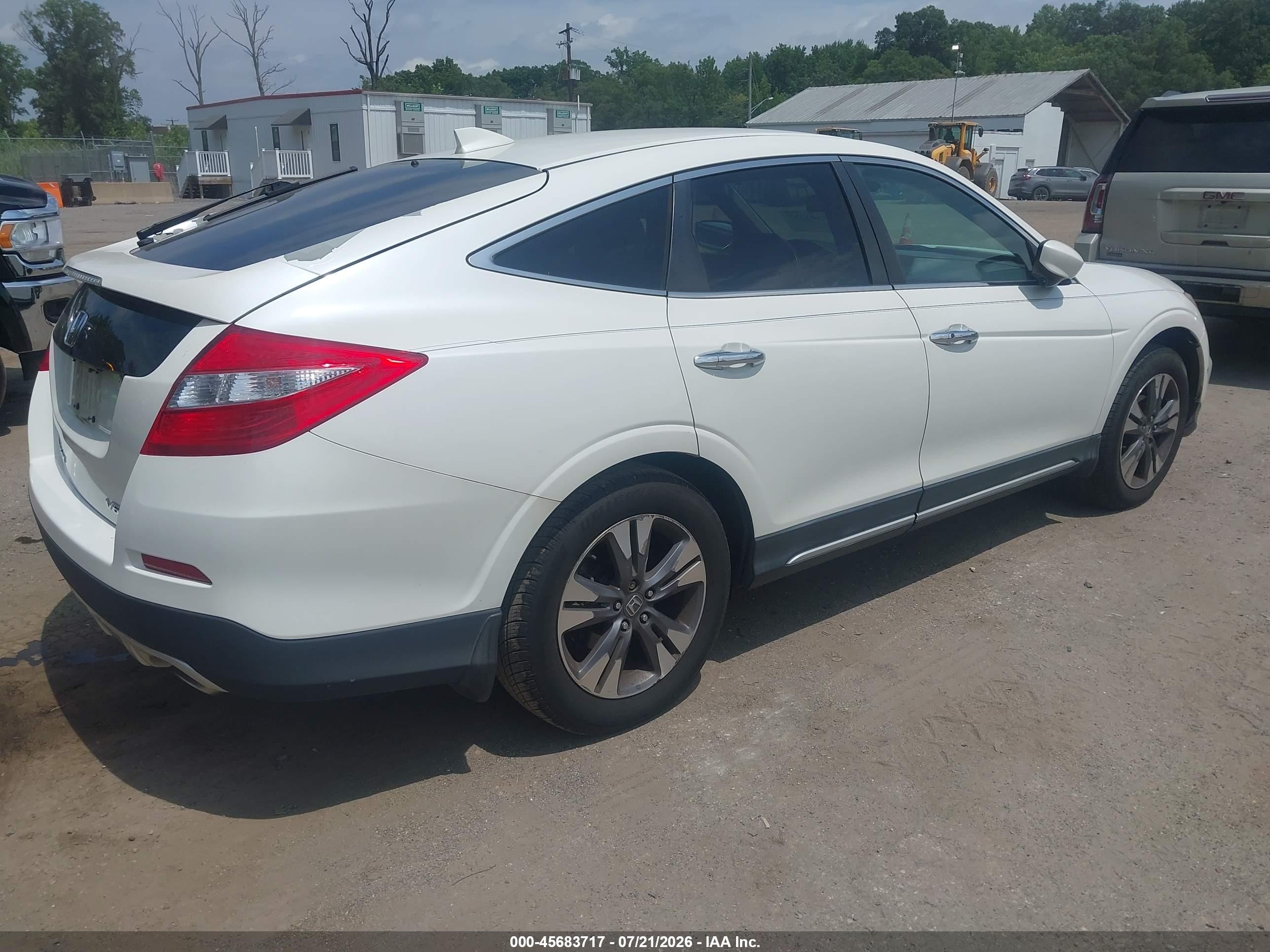2015 Honda Crosstour Ex-l V6 White vin: 5J6TF2H55FL003775